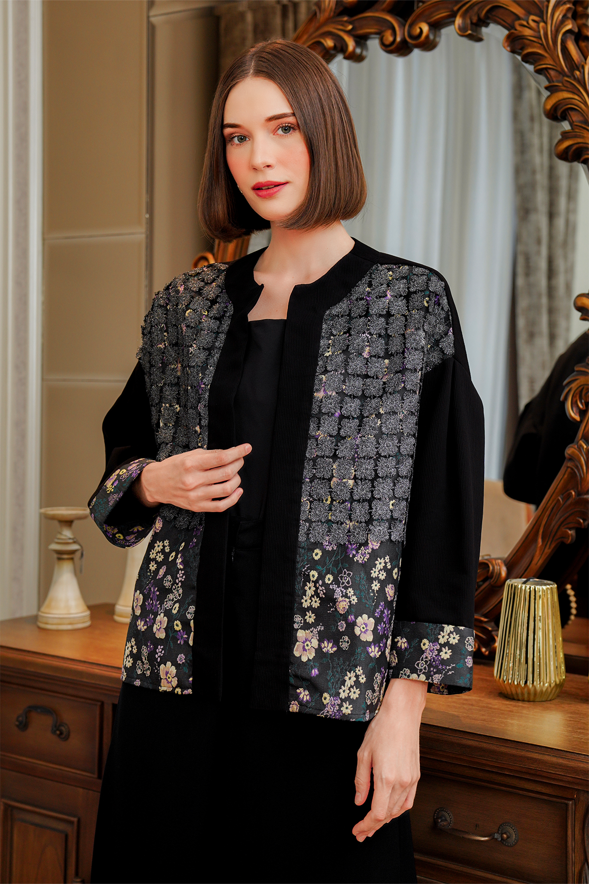 Elmeira Stripe Texture Outer - Black