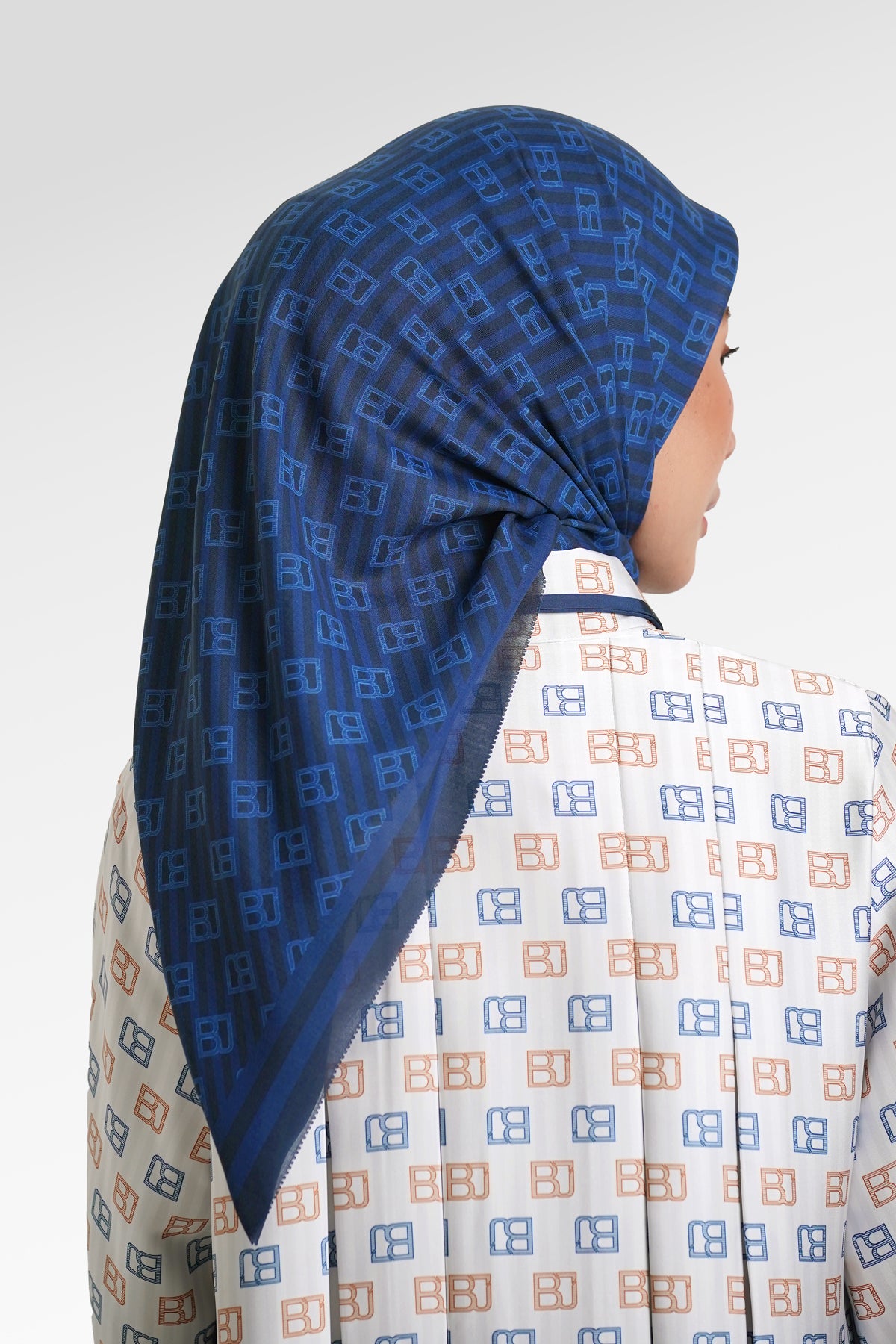 Mono Stripes Scarf - Ocean