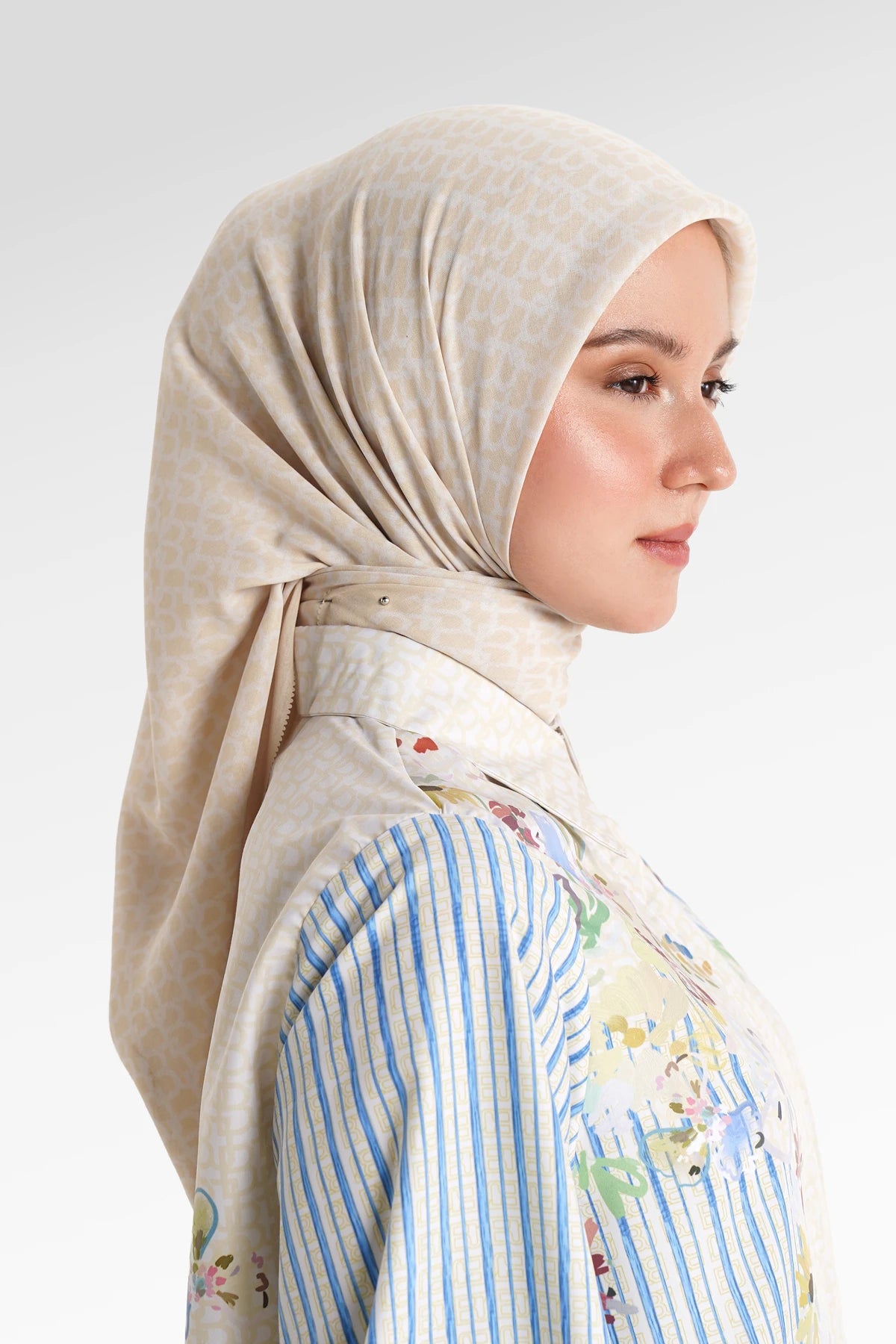 Signature Monogram Scarf - Monarch