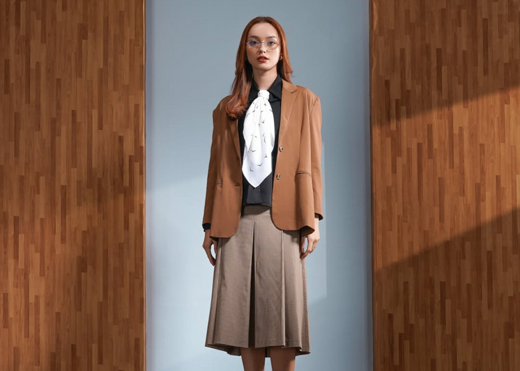 perbedaan jas dan blazer