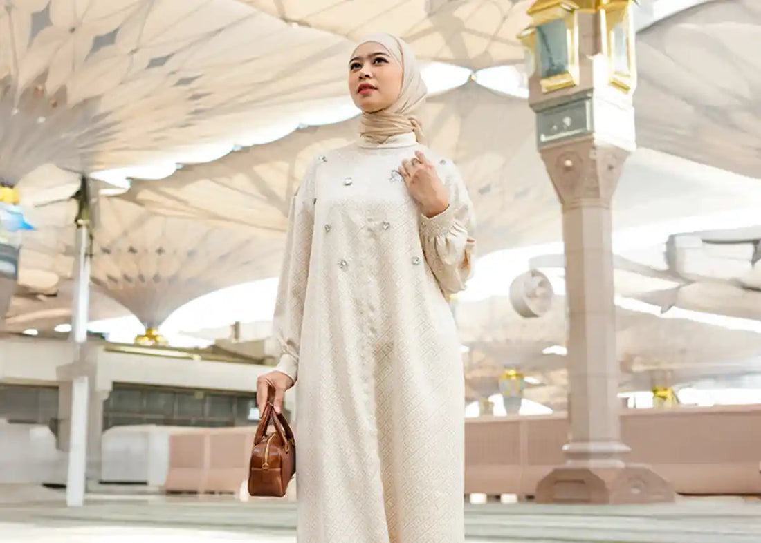 Model Baju Dress Abaya Modern Kekinian dari Benang Jarum