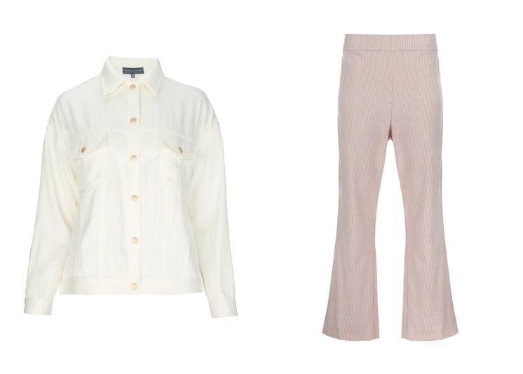 Warna Baju yang Cocok dengan Celana Pink, Makin Stylish!