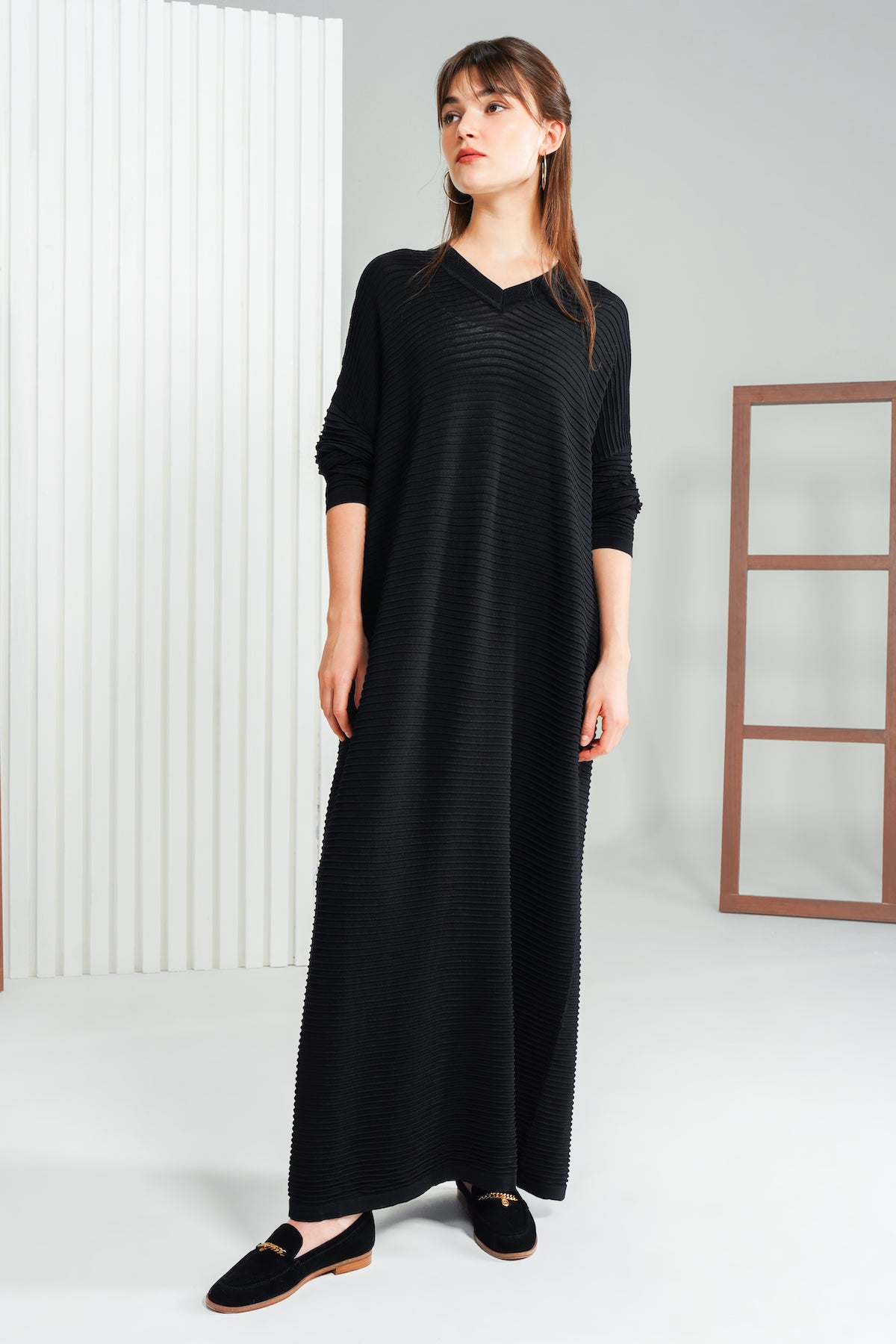 Aubrey Knit Dress - Black Benang Jarum Aubrey Knit Dress - Black Benang Jarum