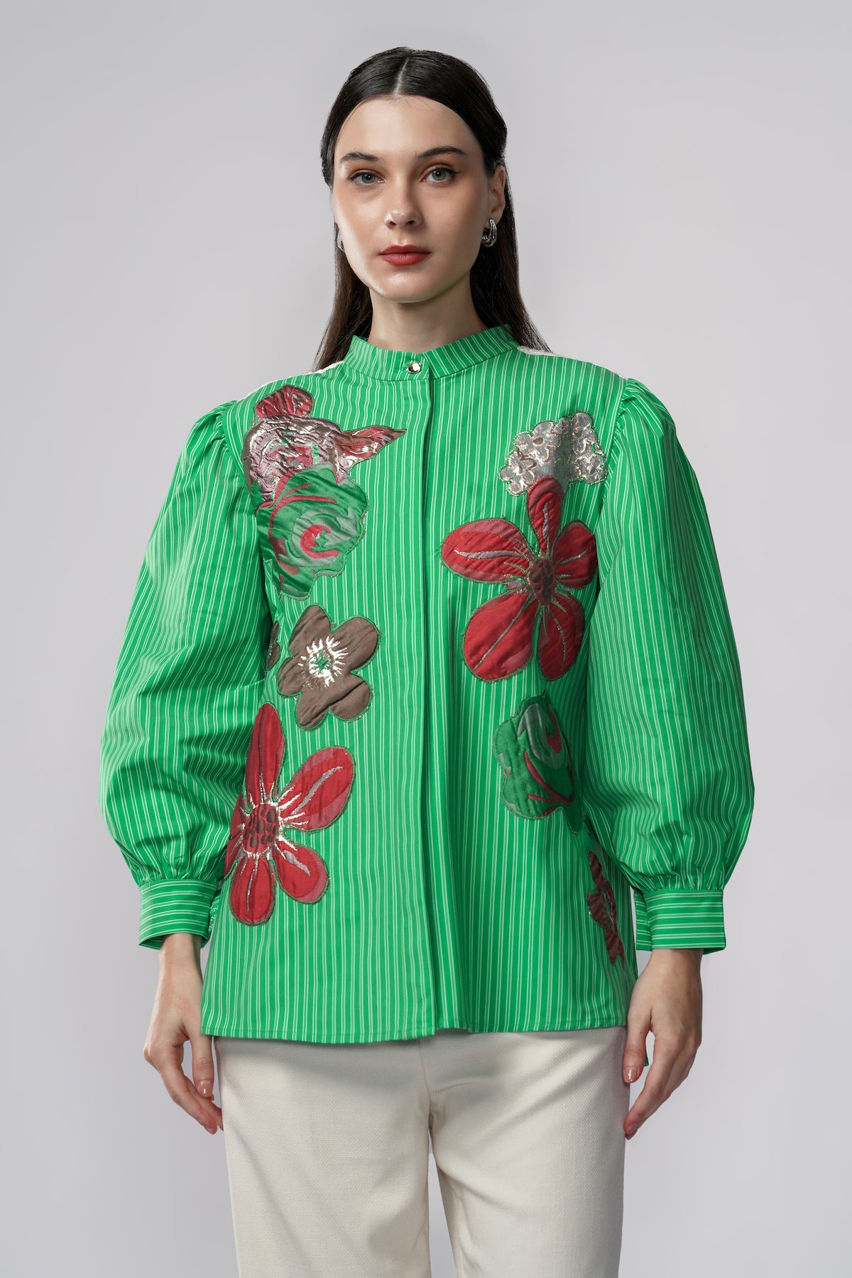 Ivelle Embroidery Shirt - Green