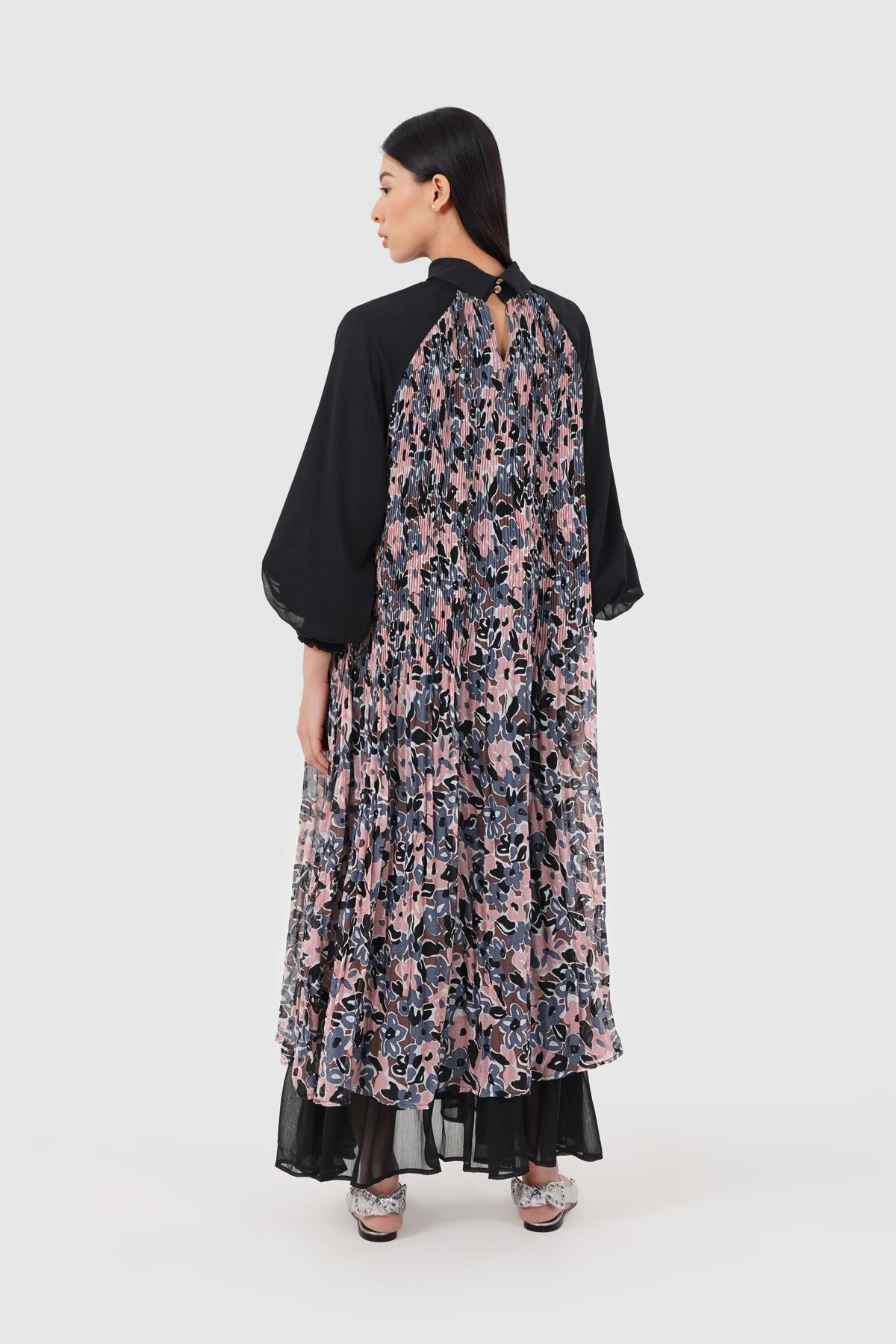 Avena Pleats Dress - Caviar