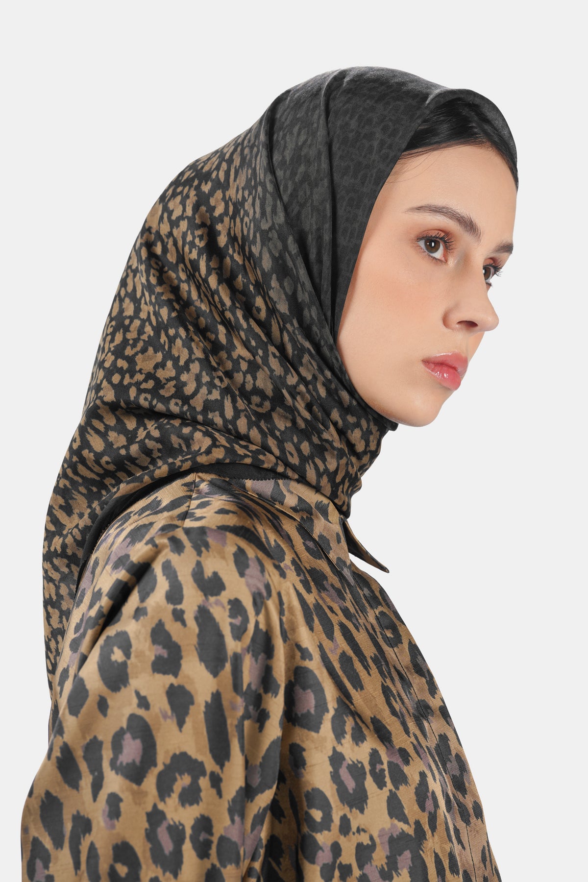 Call Of The Wild Scarf - Black