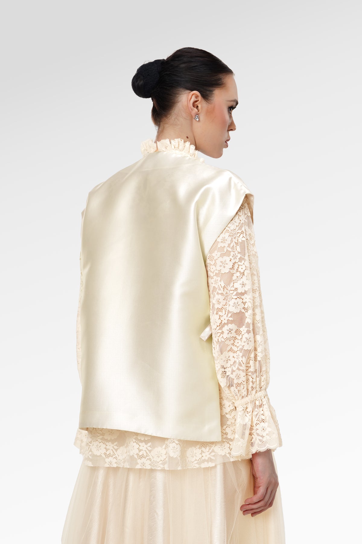 Blooming Eid Set Lace Vest - Daisy