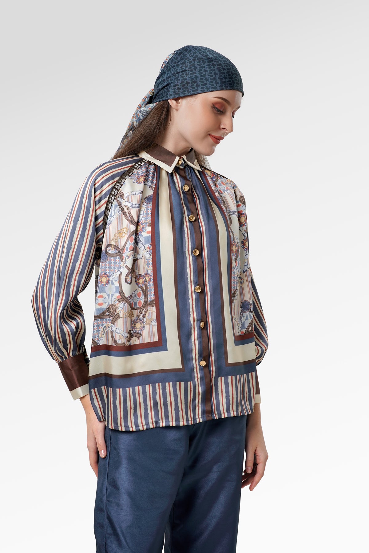 Chainerie Raglan Shirt - Azurite