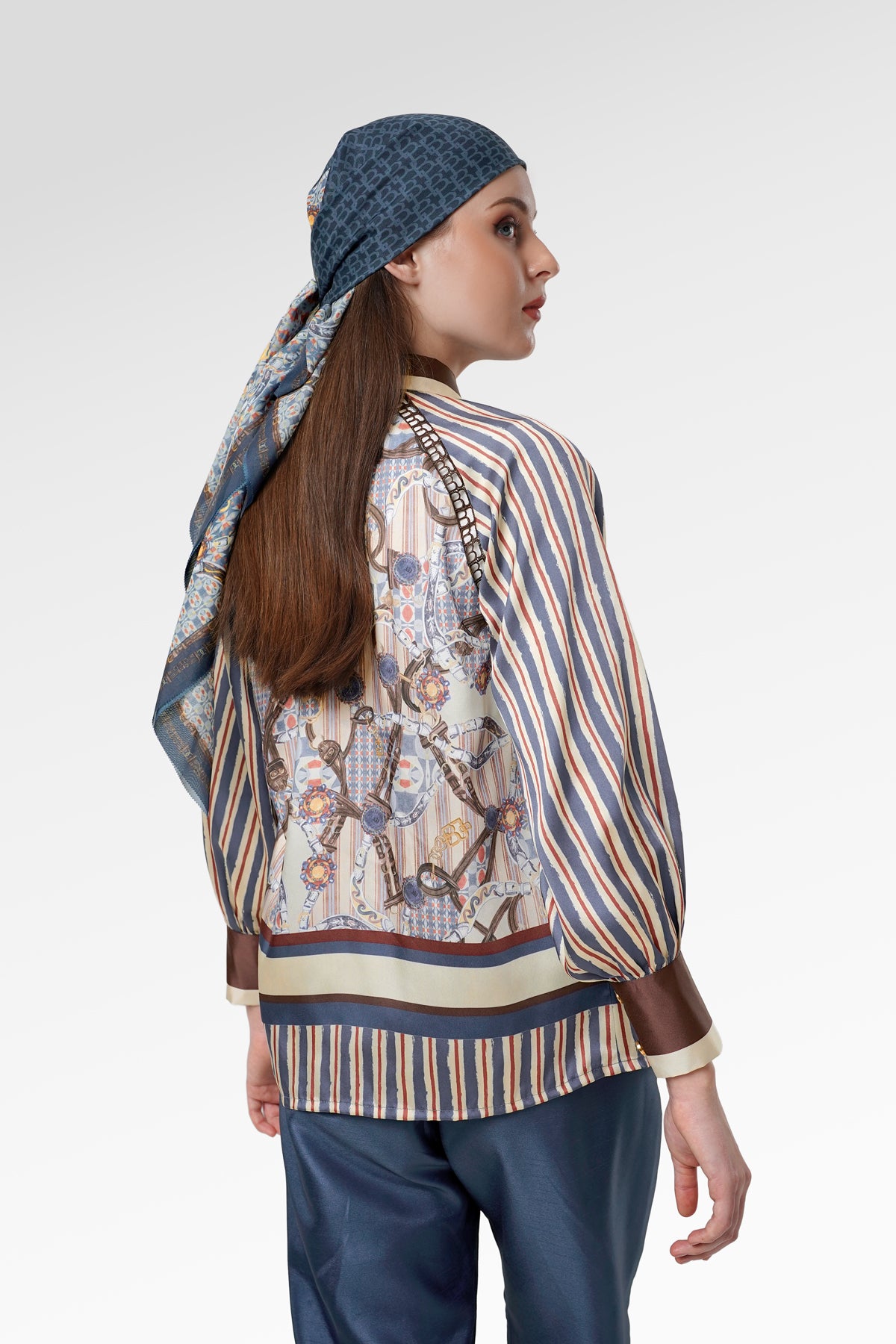 Chainerie Raglan Shirt - Azurite