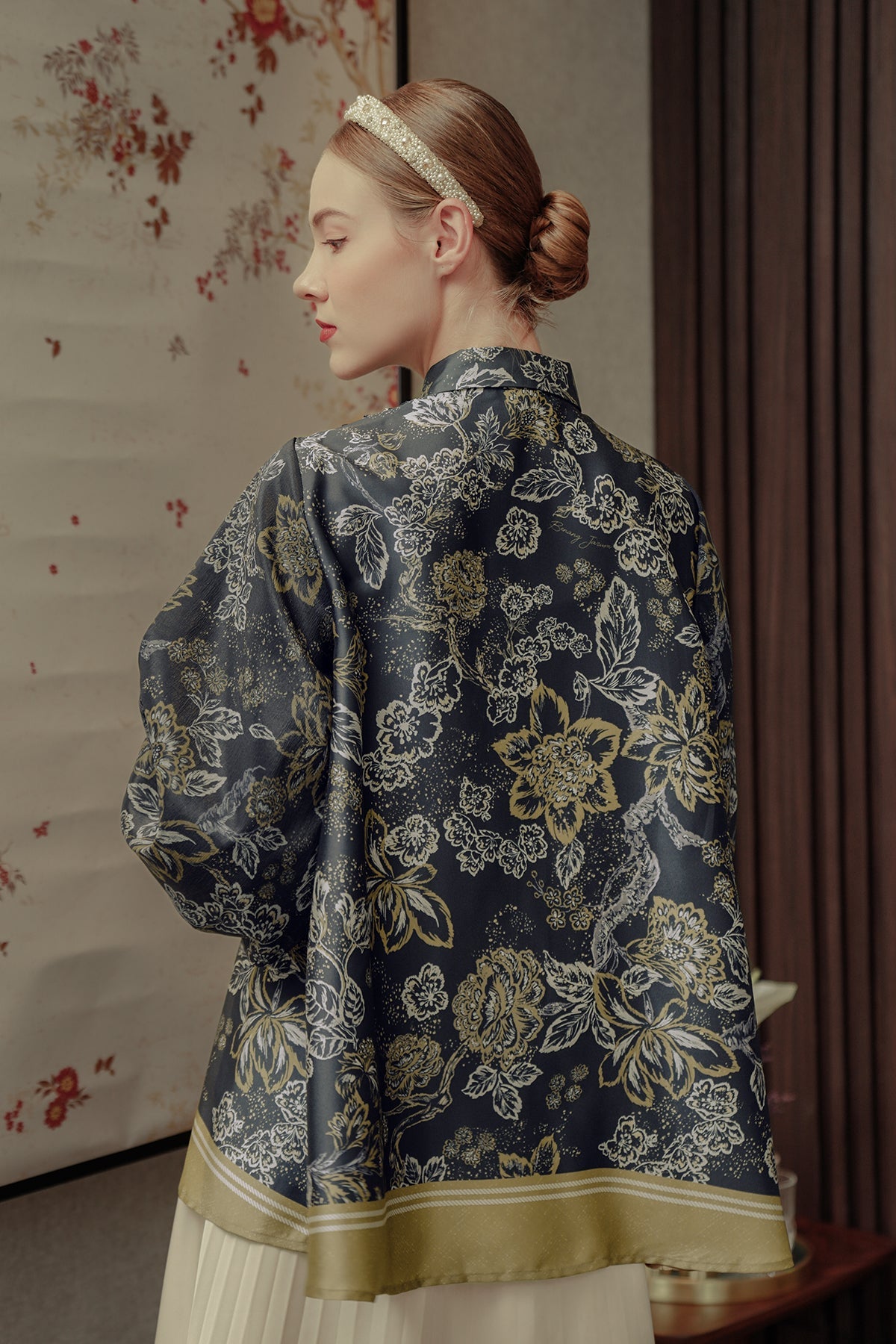 Chinoiserie Opnaisel Shirt - Navy