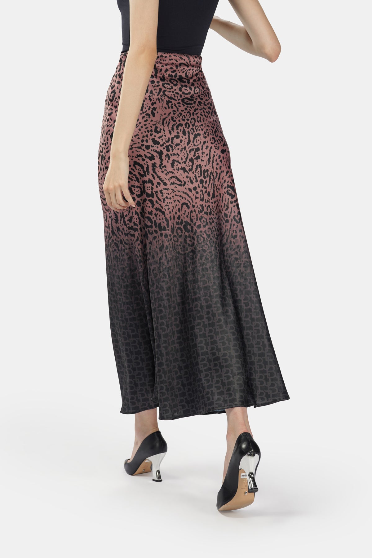 Call Of The Wild Skirt - Wood