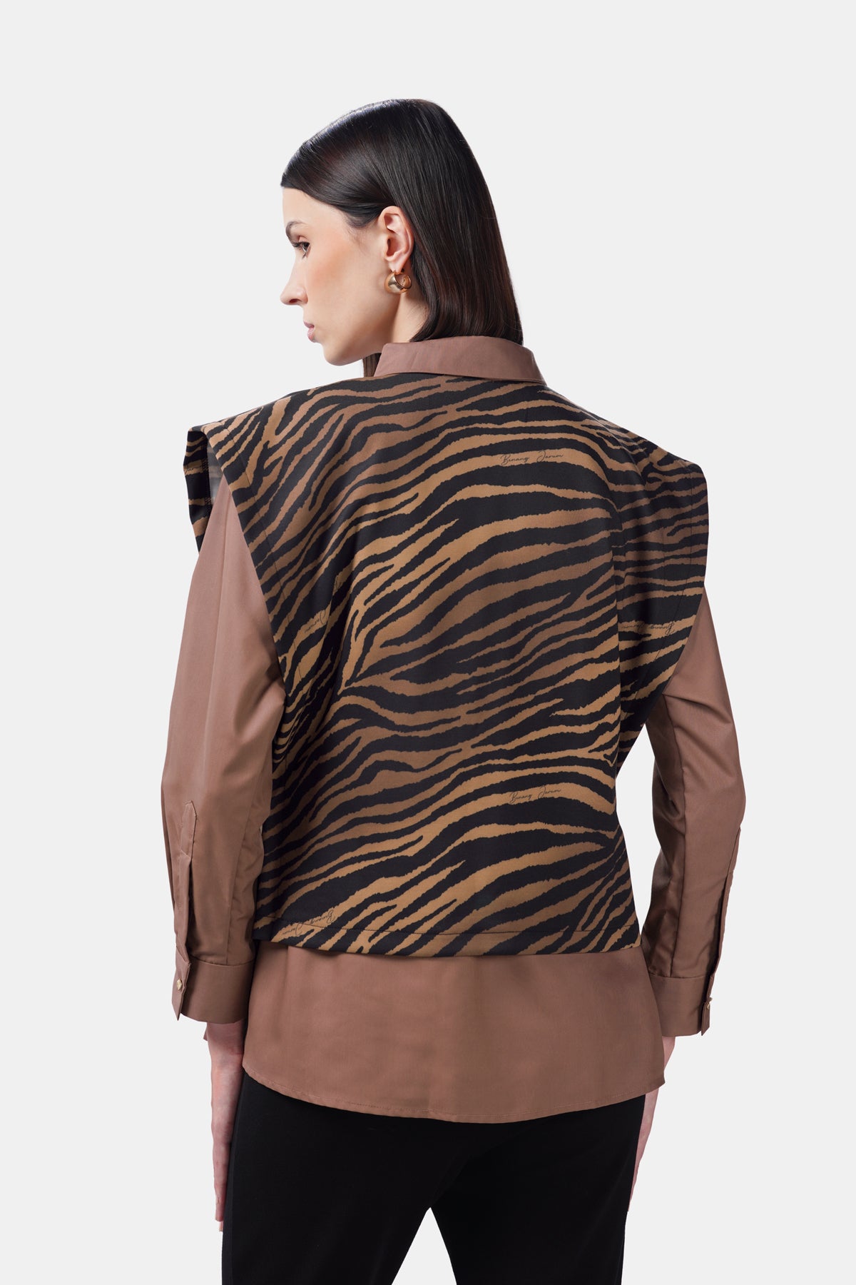 Call Of The Wild Vest Shirt - Savanna