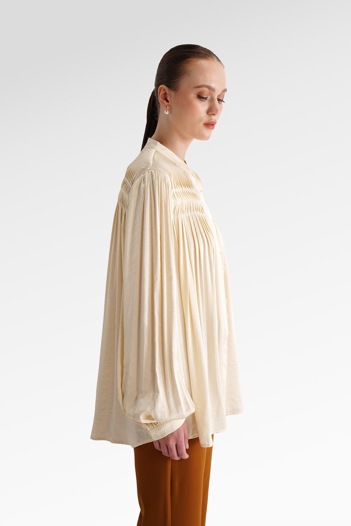 Catherine Shirt - Beige