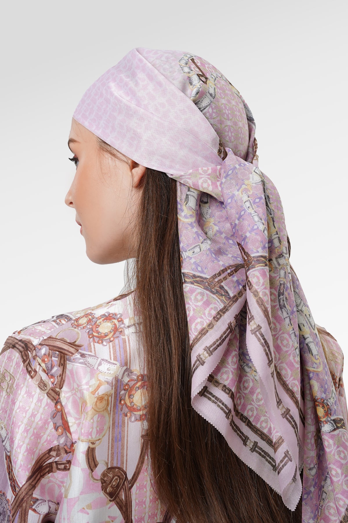 Chainerie Scarf - Morganite