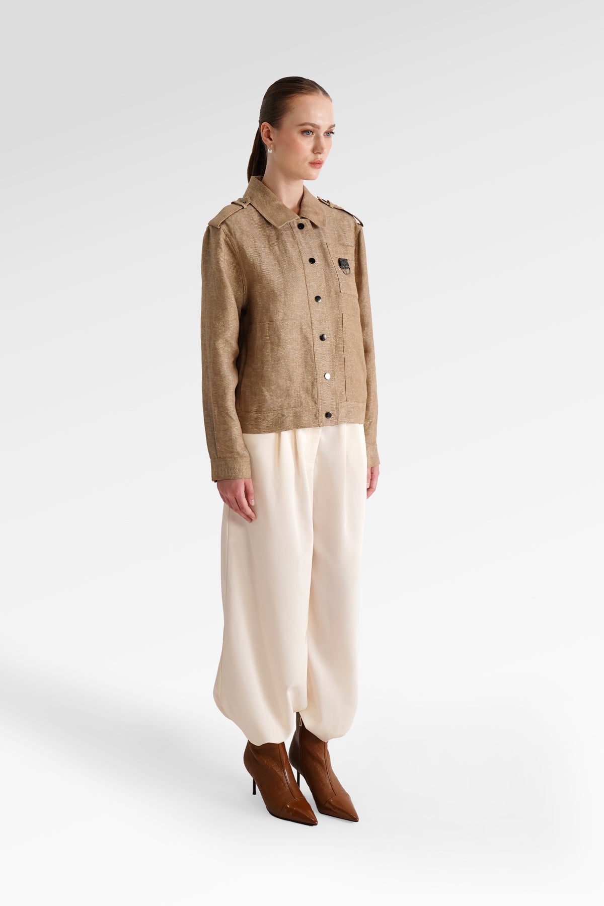 Claire Shacket - Khaki