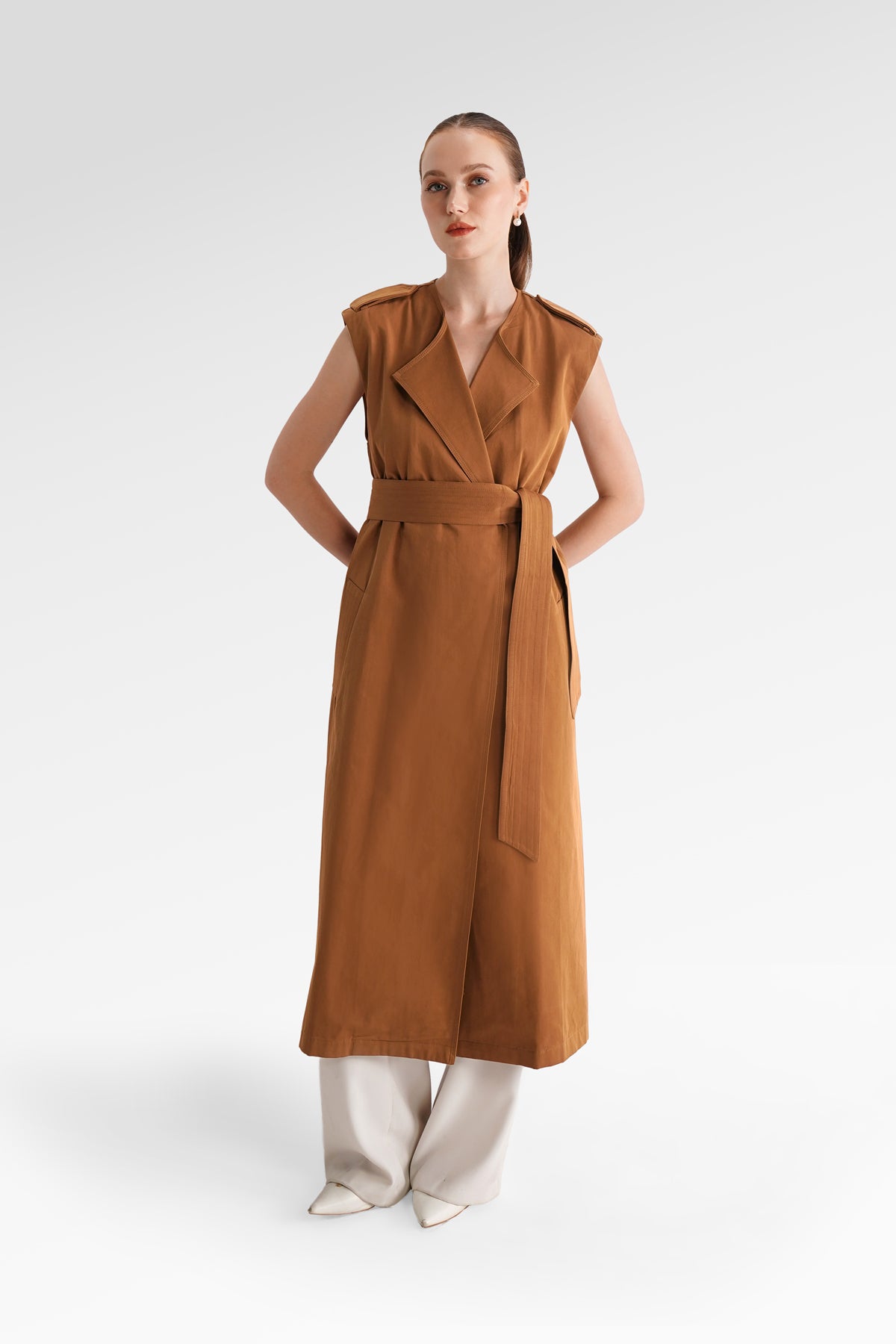 Clara Sleeveless Coat - Brown