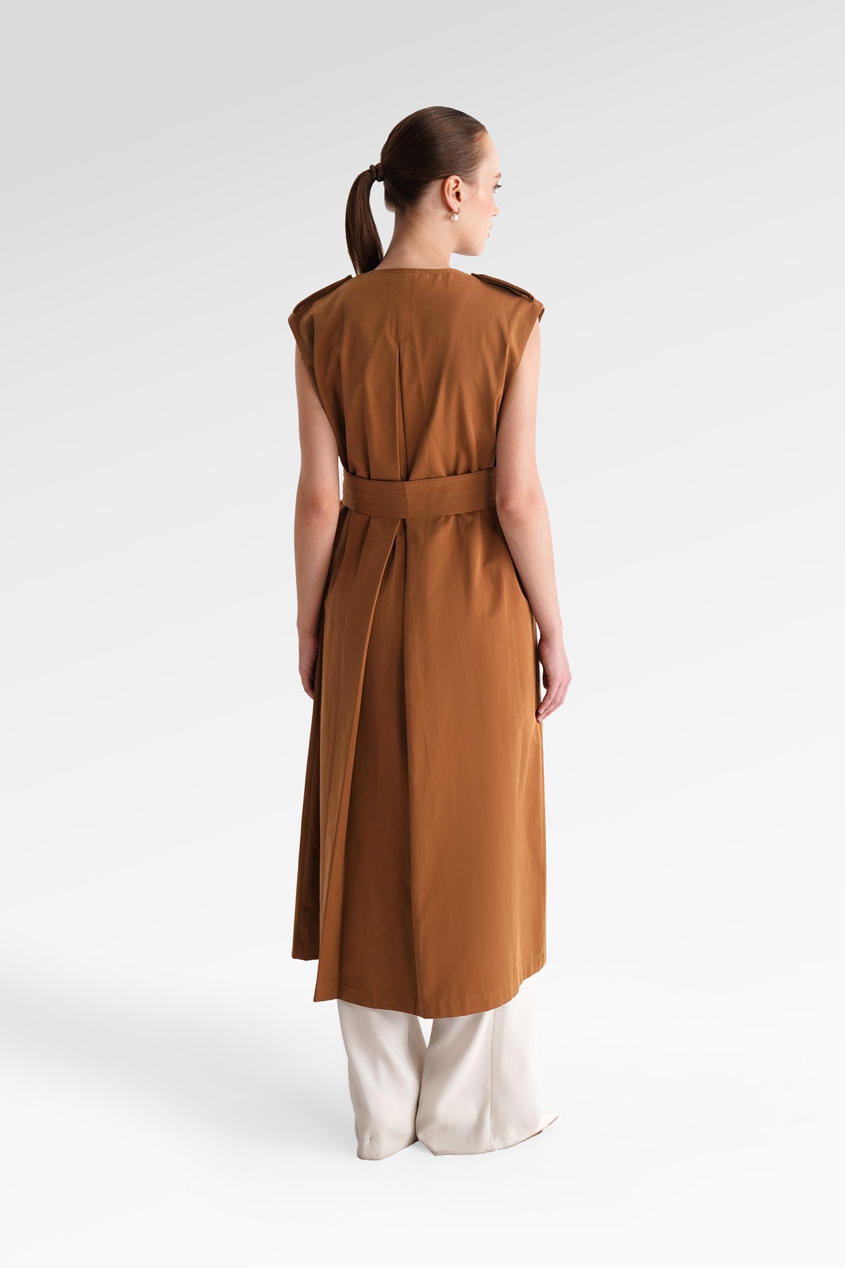 Clara Sleeveless Coat - Brown
