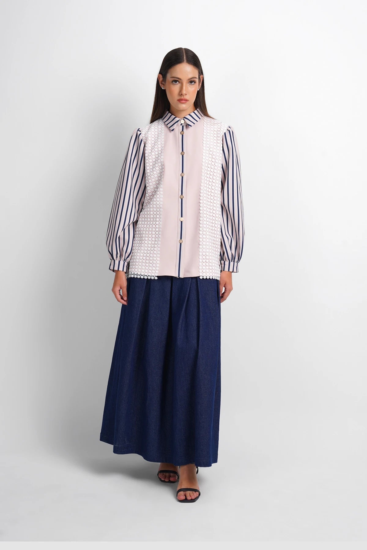Dreamscape Back Pleated Lace Shirt - Malibu