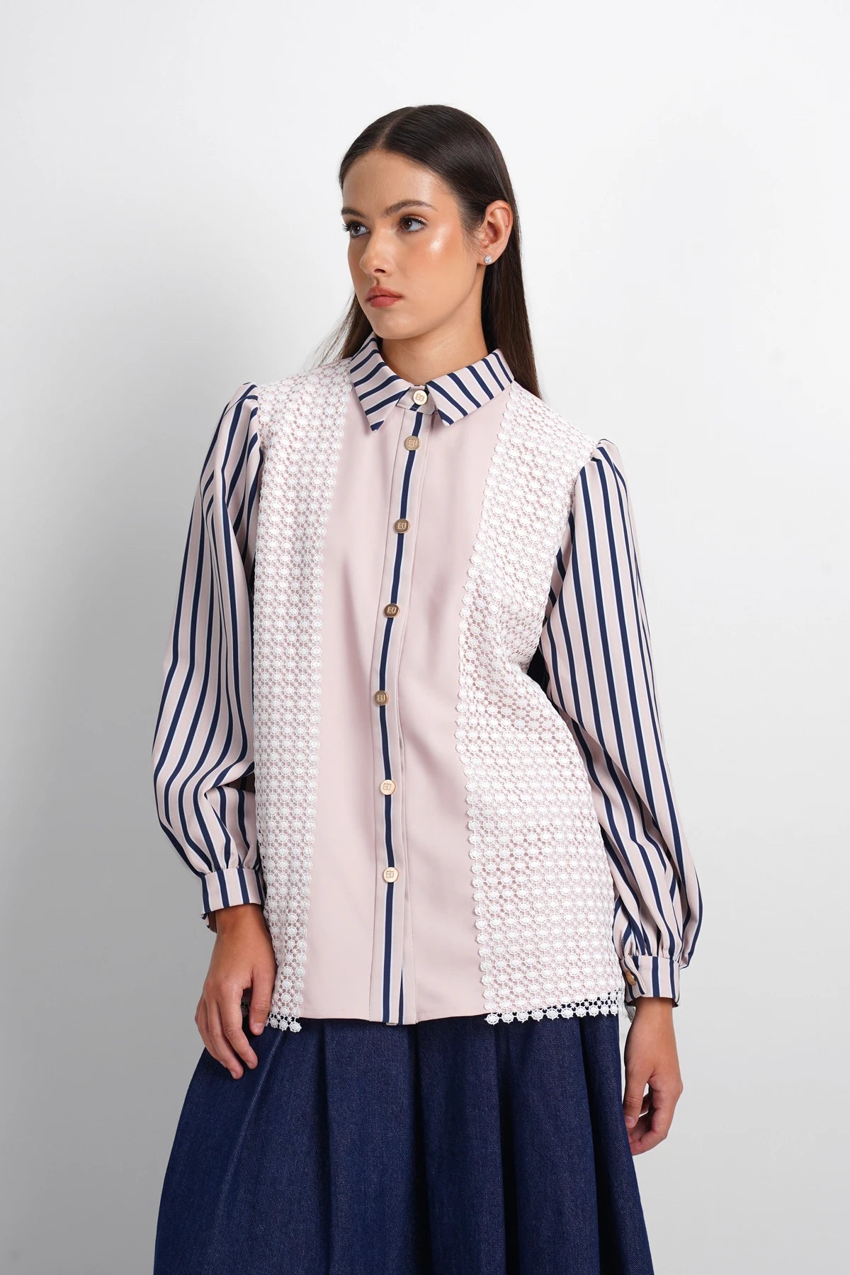 Dreamscape Back Pleated Lace Shirt - Malibu