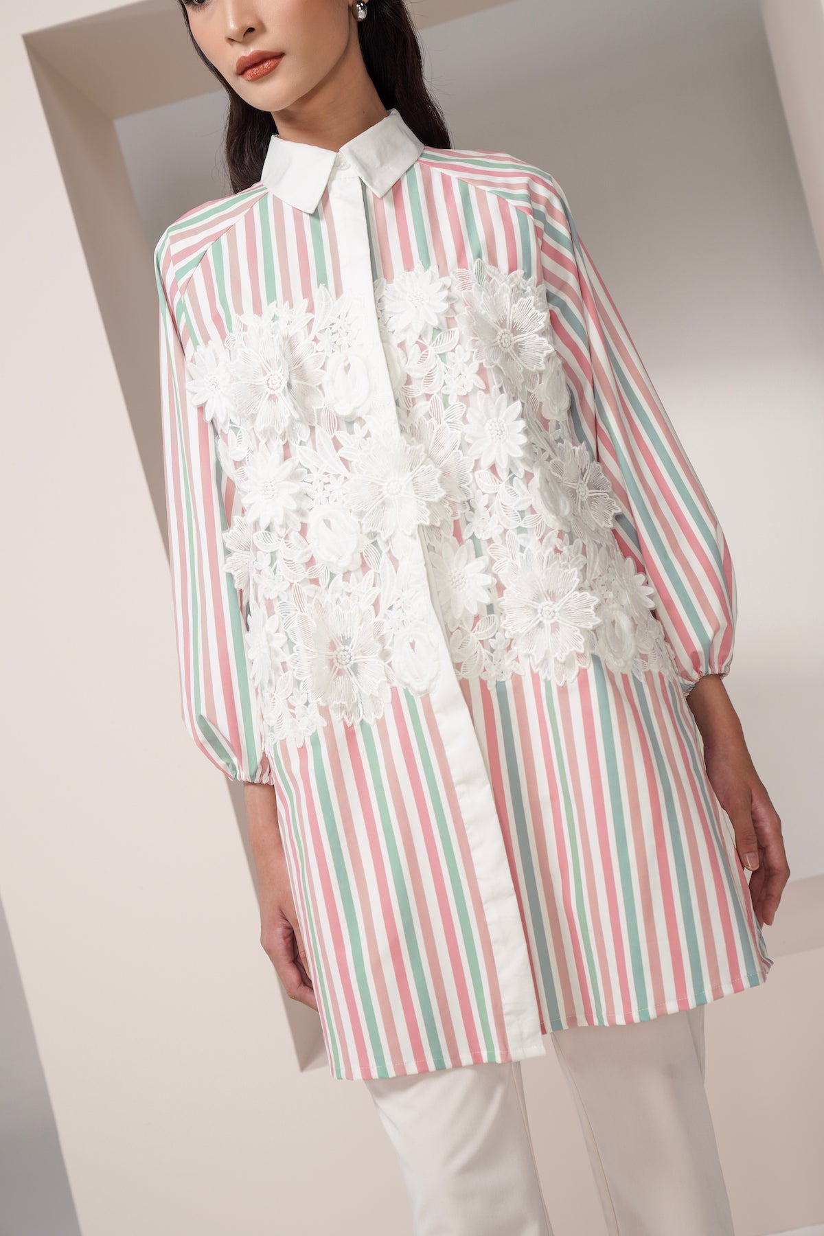 Dayndra Lace Shirt - Multicolor