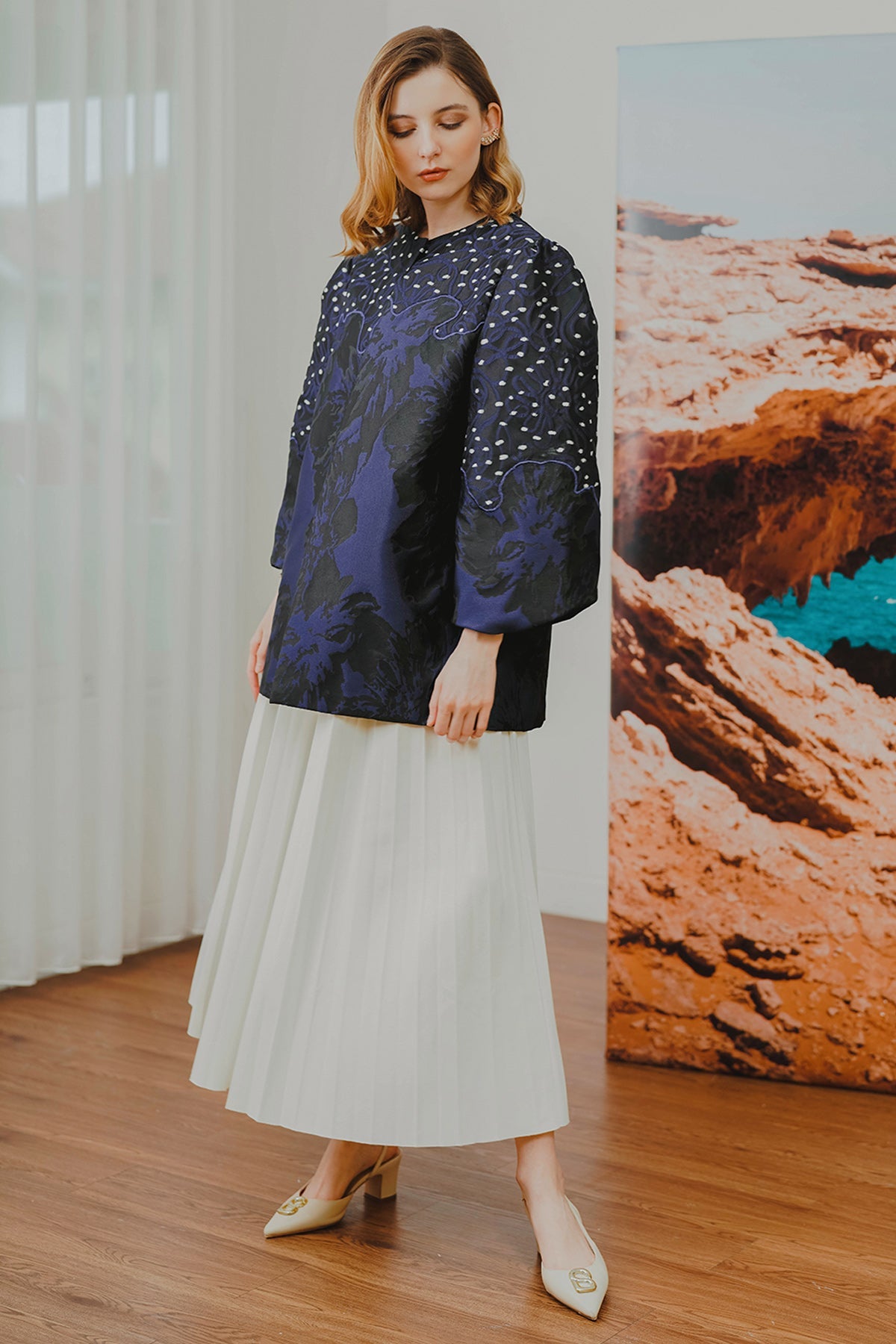 Agatha Jacquard Top - Black/Blue