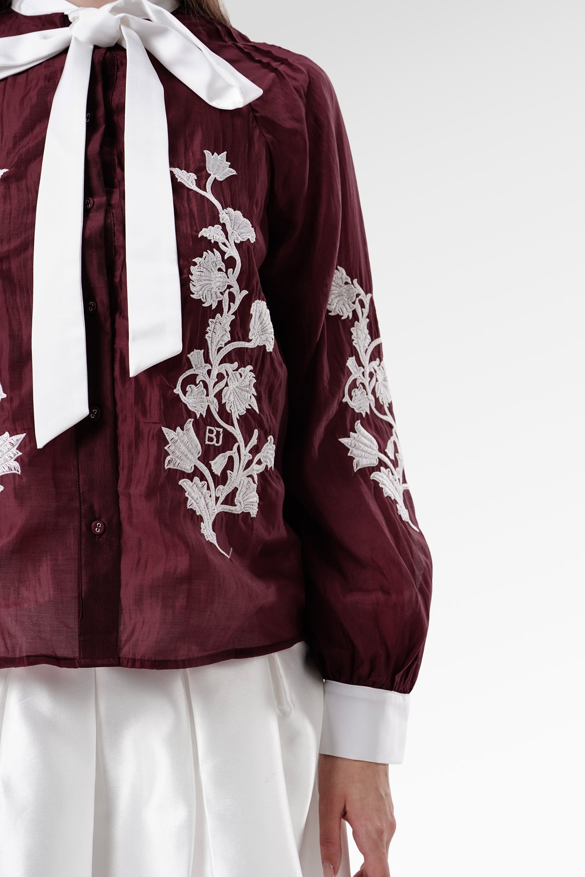 The Regal Embroidery Shirt - Burgundy