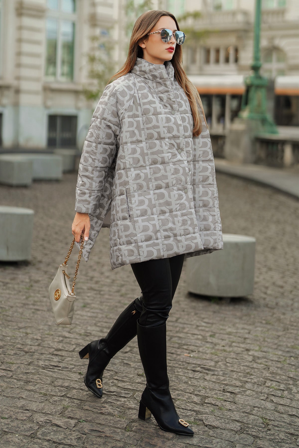 Monogam Short Padded Jacket - Beige