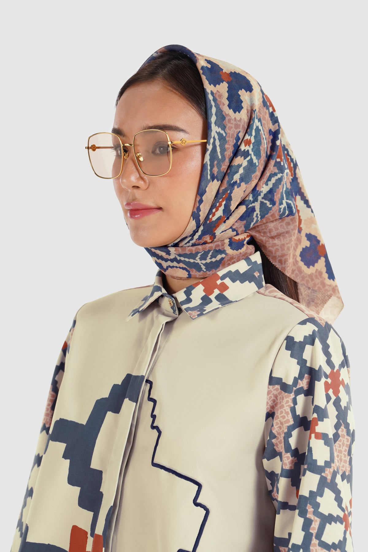 Eclora Scarf - Daylilies