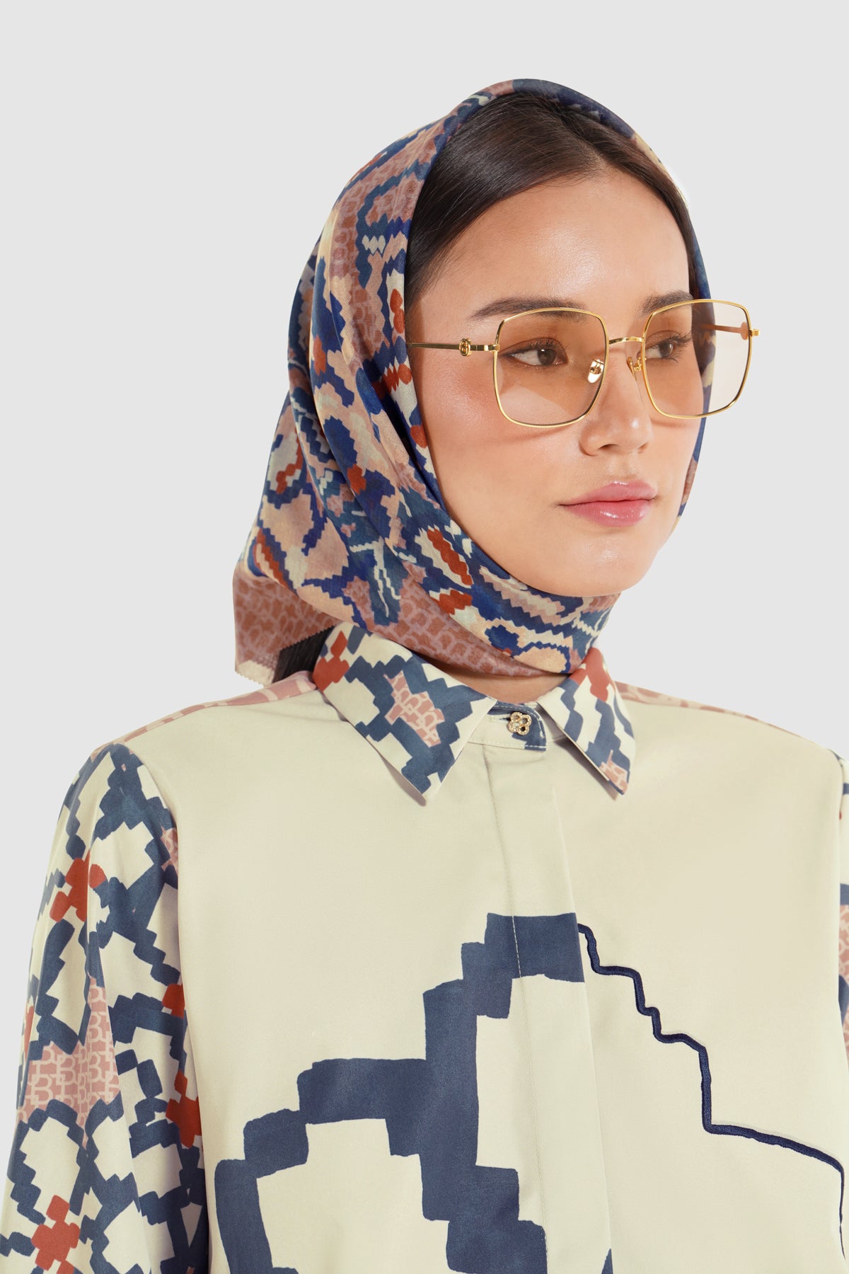 Eclora Scarf - Daylilies