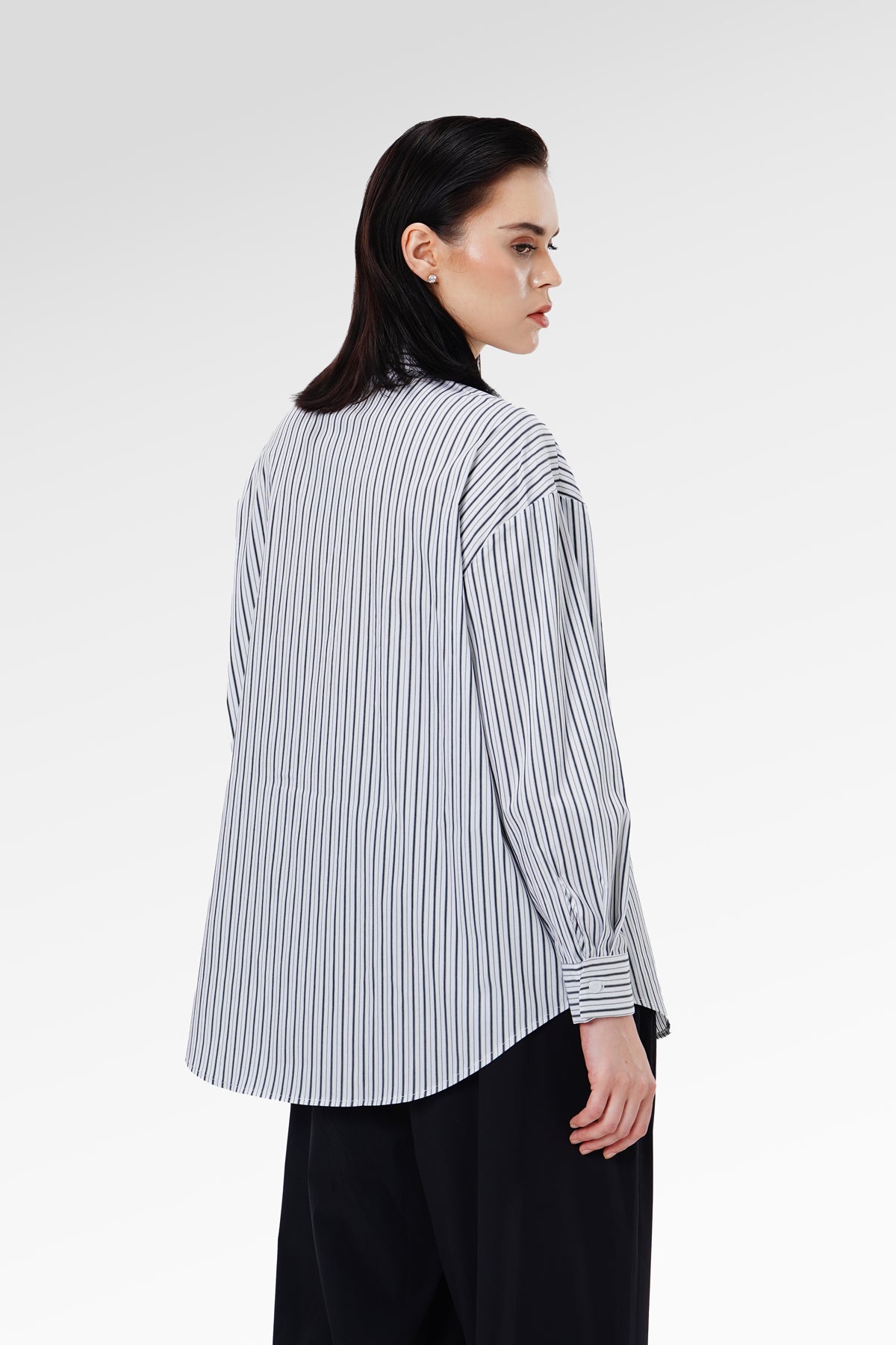 Ellora Beads Shirt - Black/White