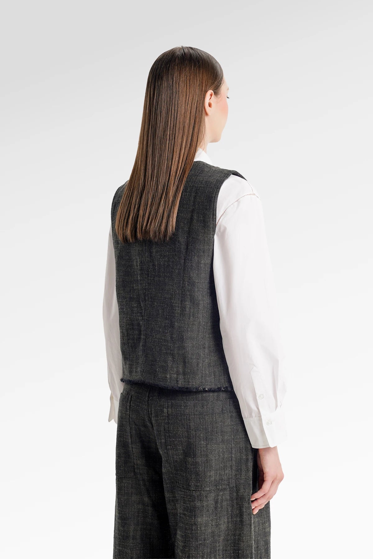 Gwen Vest - Dark Grey