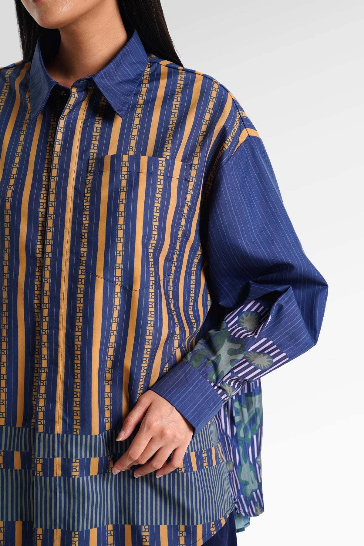 HBJ Back Pleated Shirt - Malam Rintik