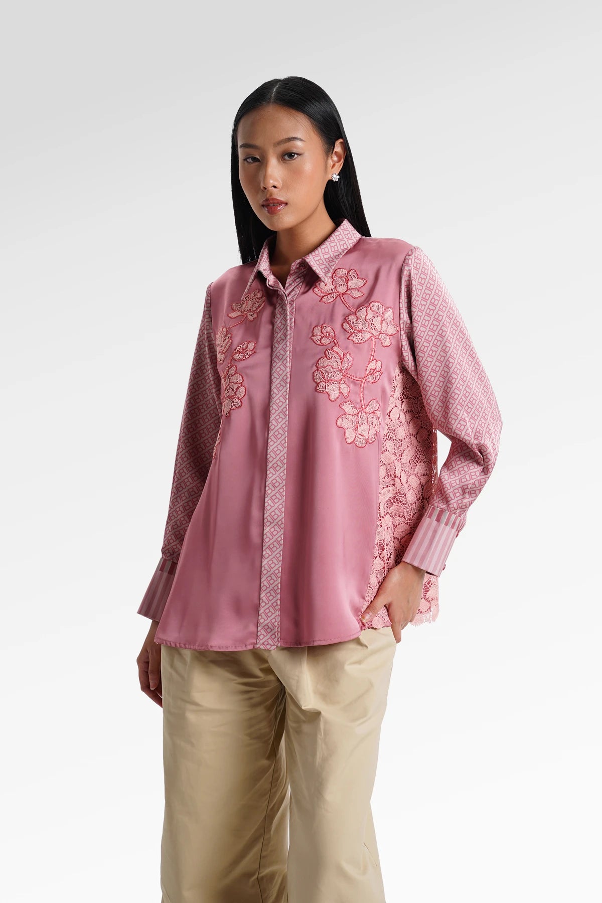 HBJ Embroidery Lace Shirt - Senja Merona