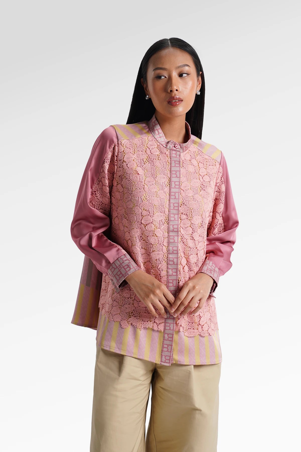 HBJ Lace Shirt - Senja Merona