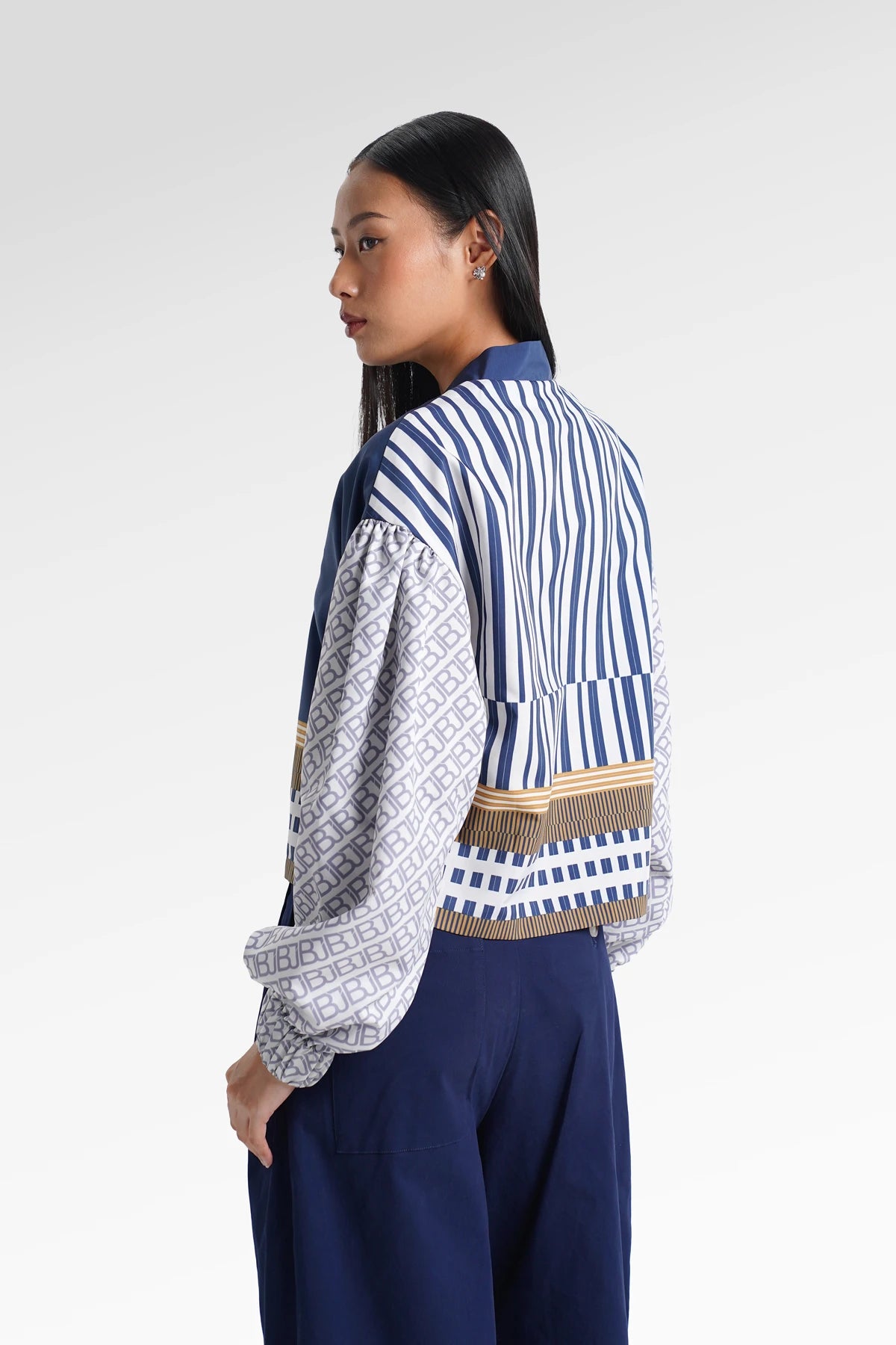 HBJ Crop Shirt - Rintik Sendu