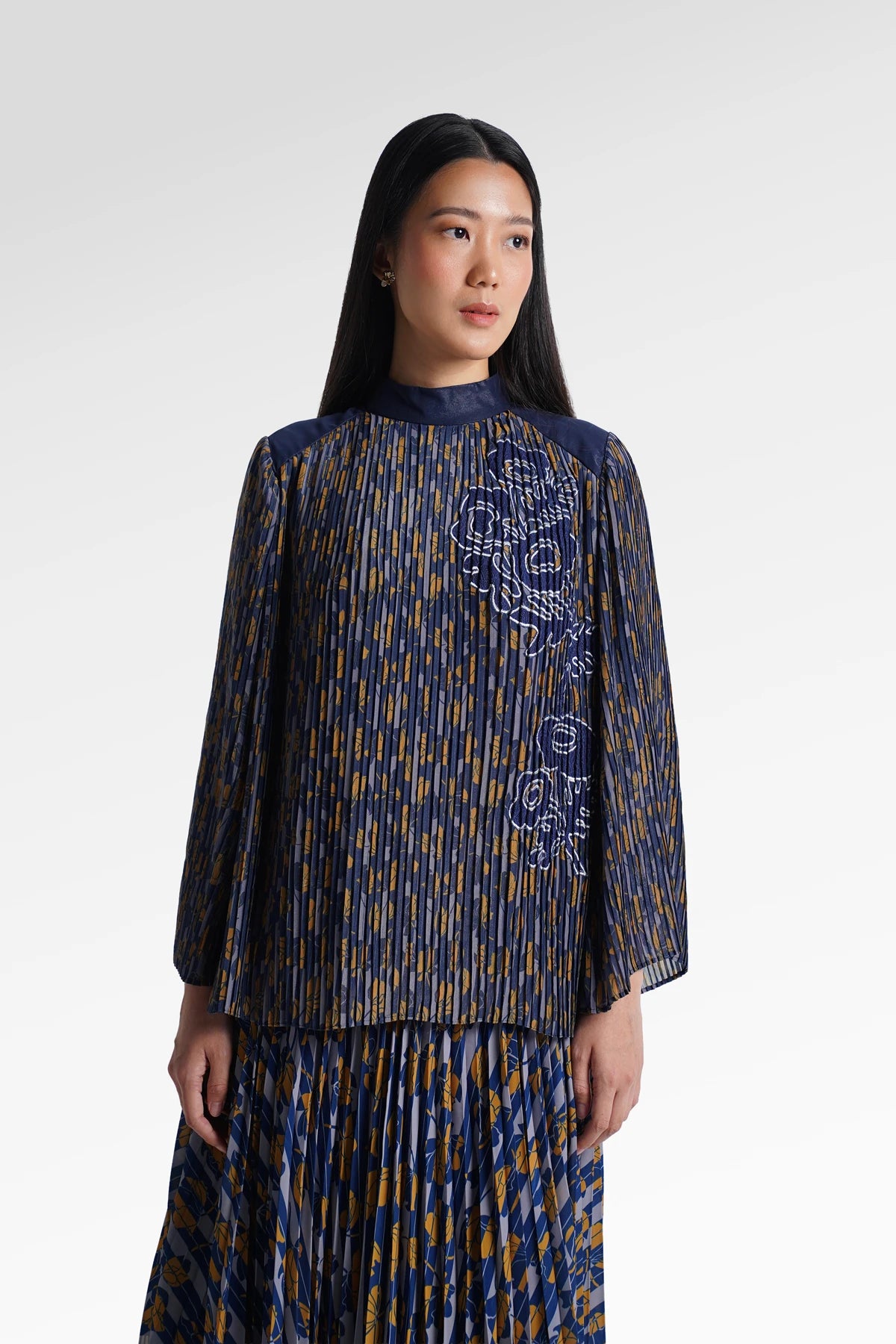 HBJ Pleated Blouse - Rintik Sendu