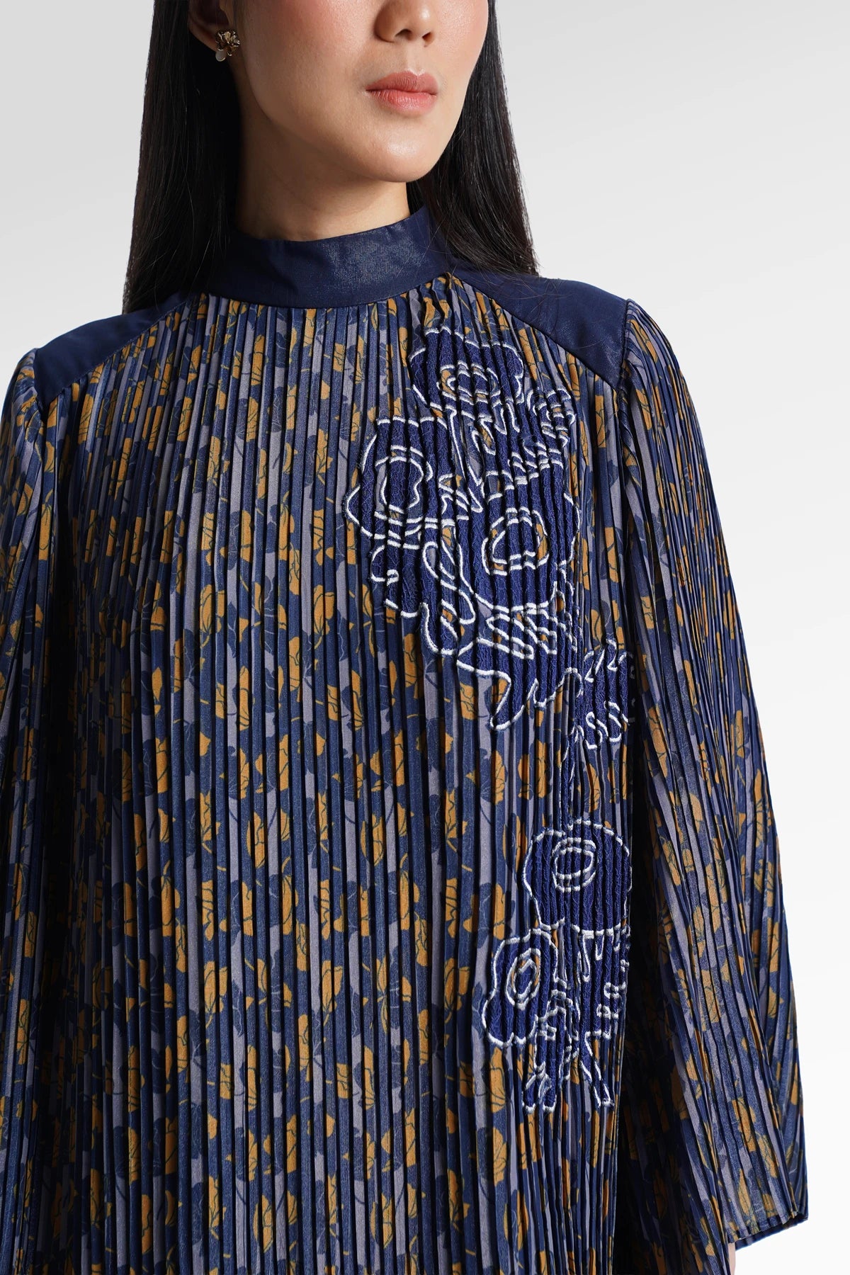 HBJ Pleated Blouse - Rintik Sendu