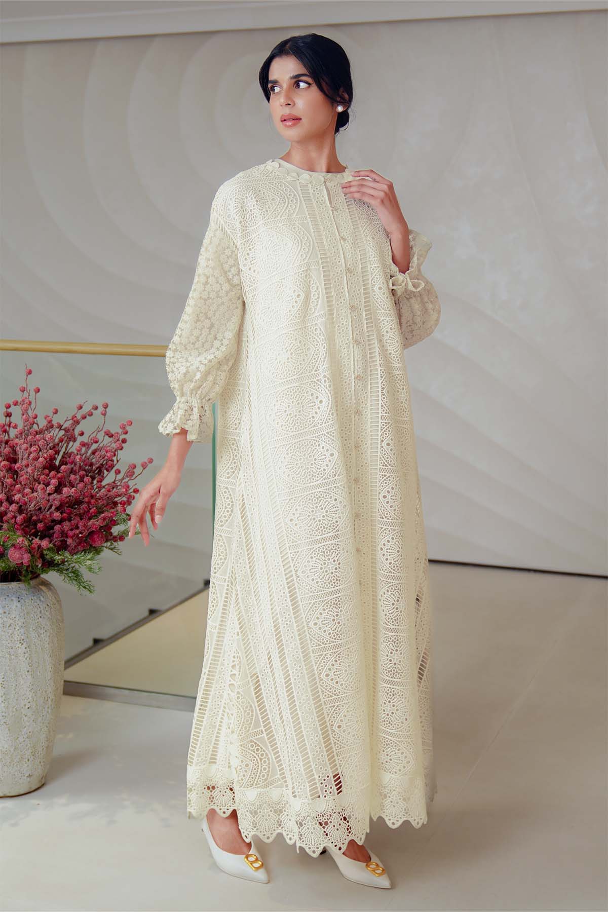 Keyra Embroidery Dress - Cream Benang Jarum Keyra Embroidery Dress - Cream Benang Jarum