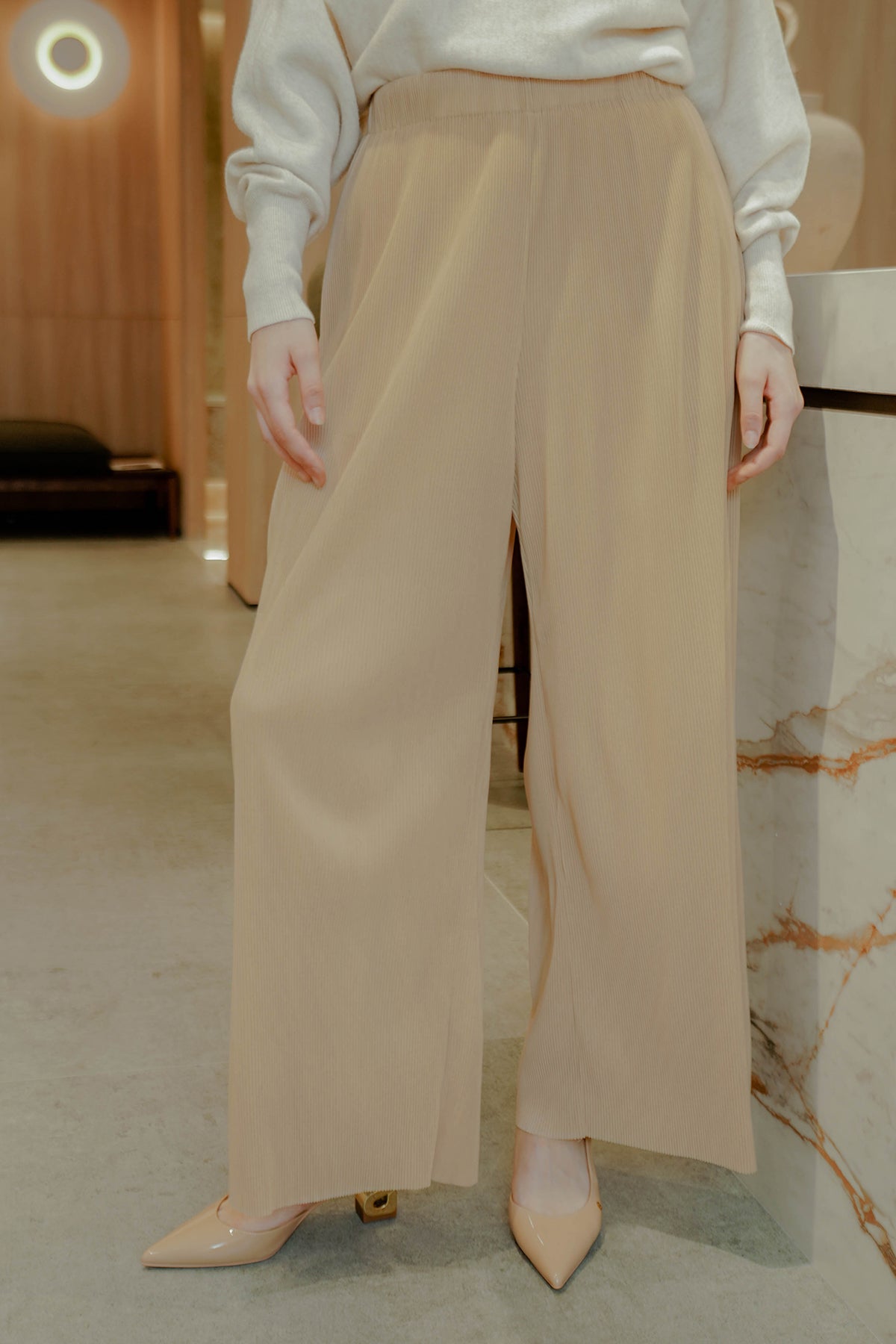 Lea Pleated Pants - Khaki â Benang Jarum