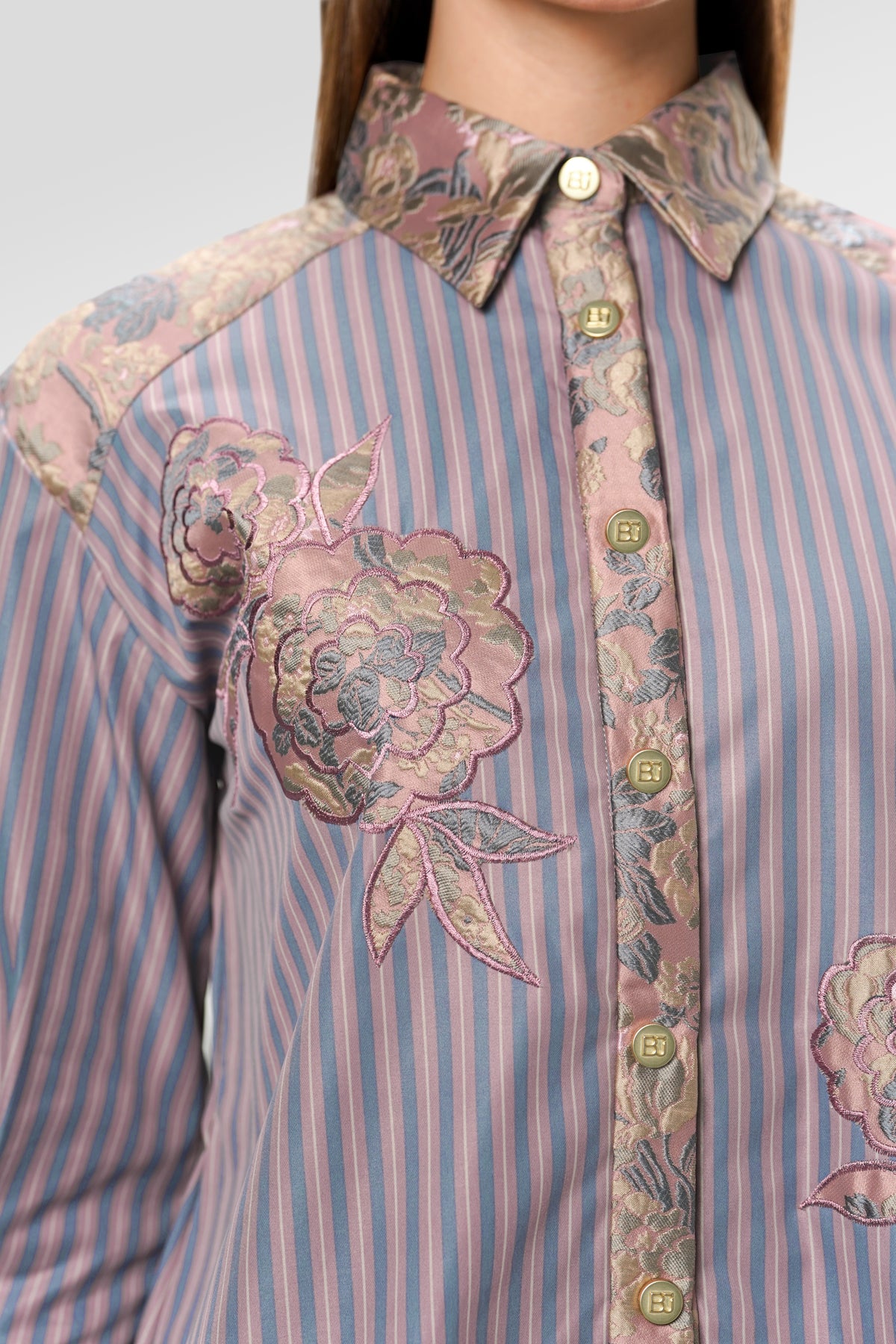 Lorine Embroidery Shirt - Moonlite Rose