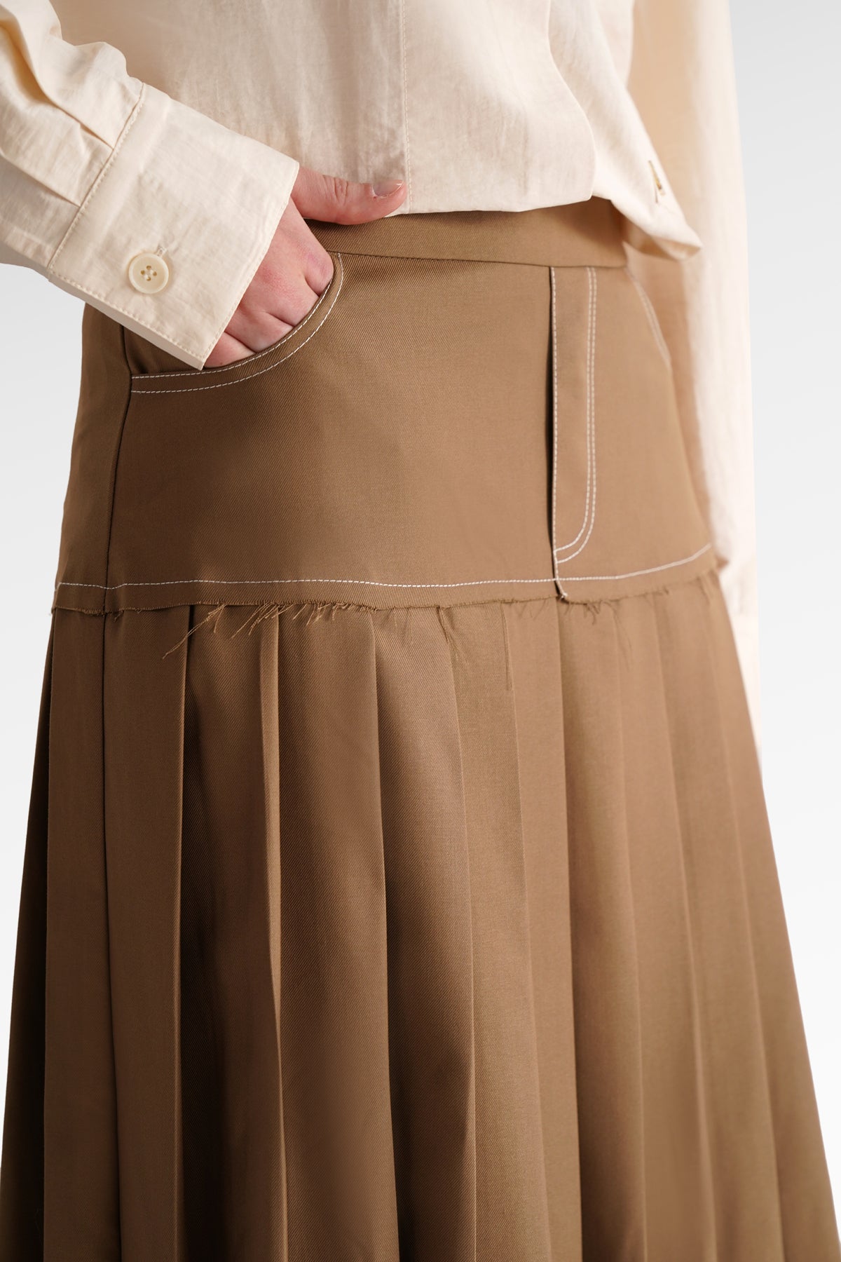 Louise Pleated Skirt - Khaki