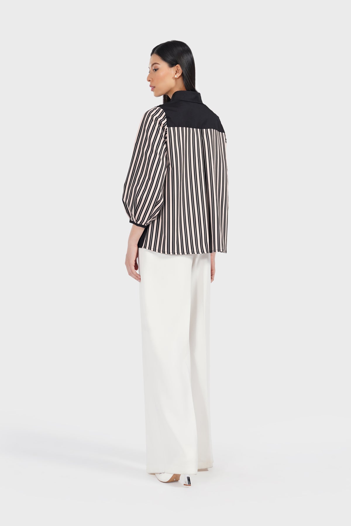 Luzella Embroidery Shirt - Coffee Latte