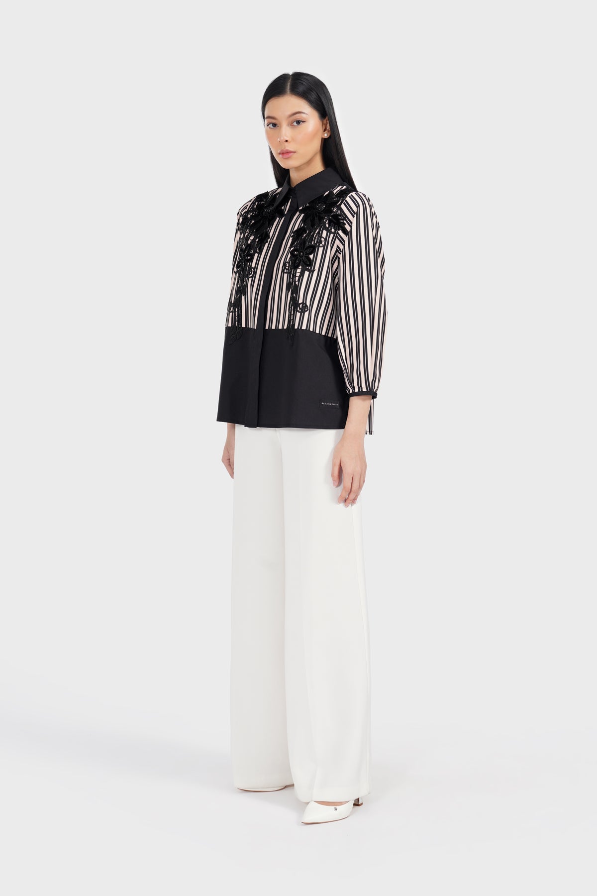 Luzella Embroidery Shirt - Coffee Latte