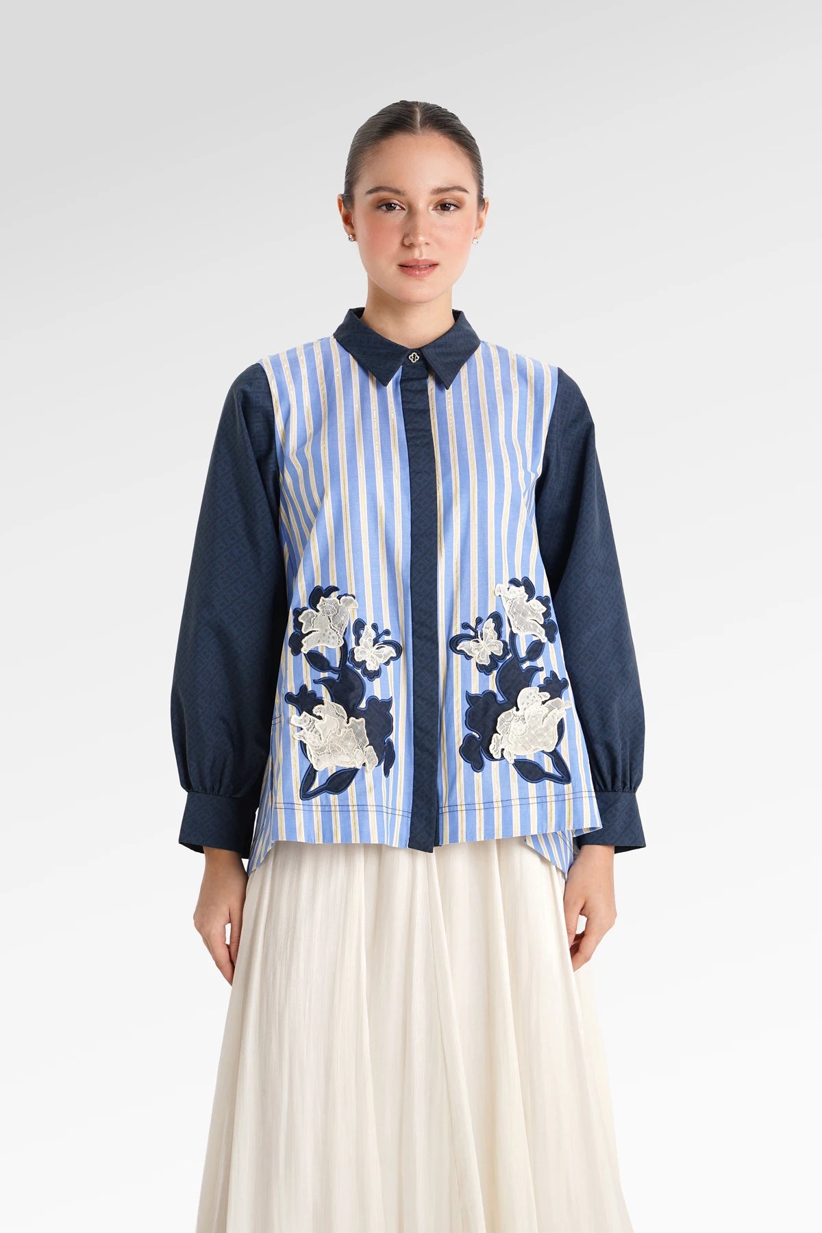 Metanoia Stripe Embroidery Shirt - Blue