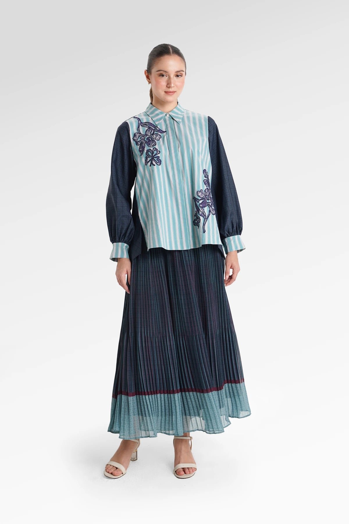 Metanoia Stripe Embroidery Shirt - Blue Morpho
