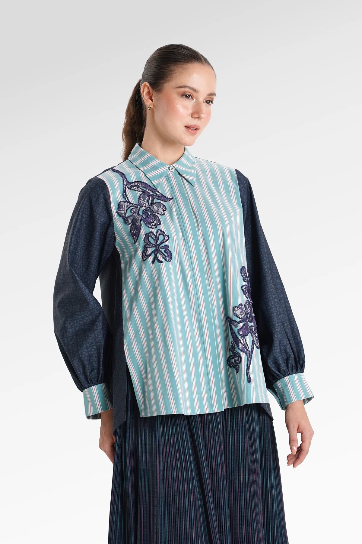 Metanoia Stripe Embroidery Shirt - Blue Morpho