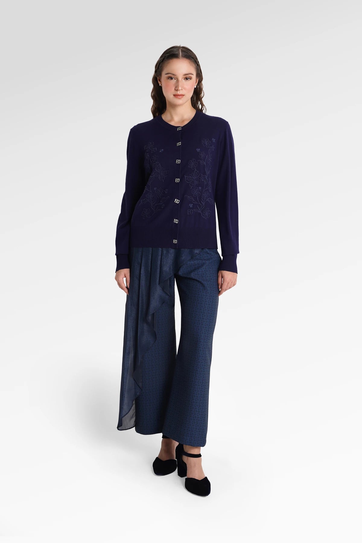 Metanoia Embroidery Cardigan - Blue Morpho