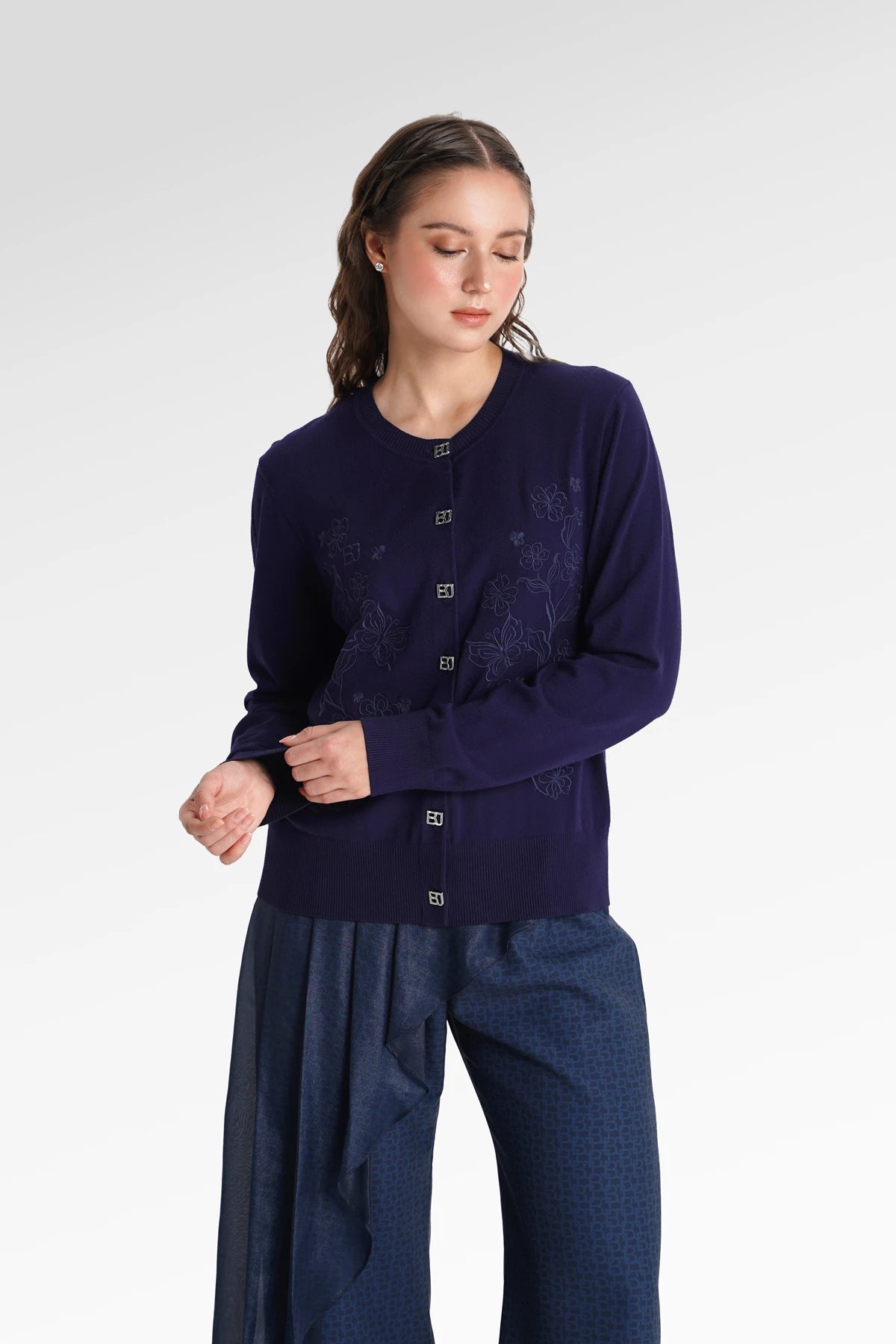 Metanoia Embroidery Cardigan - Blue Morpho