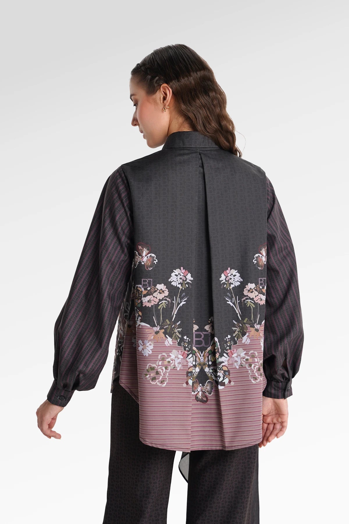 Metanoia Fold Shirt - Comma