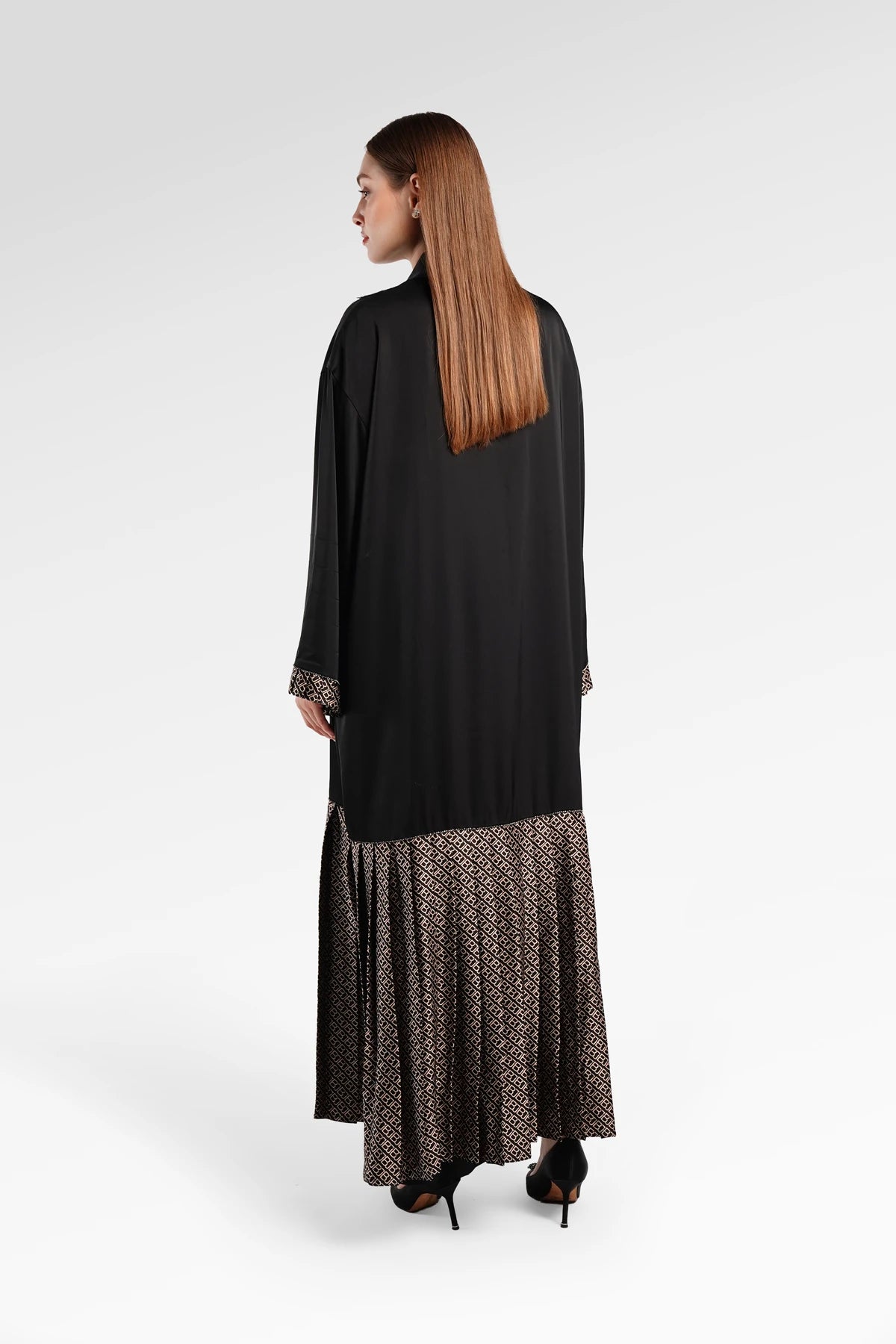 Monogram Diagonal Pleated Abaya - Black Choco